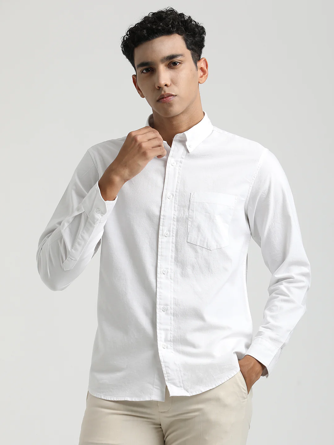 Men Oxford Cotton Shirt with Button-Down Collar - Image 5