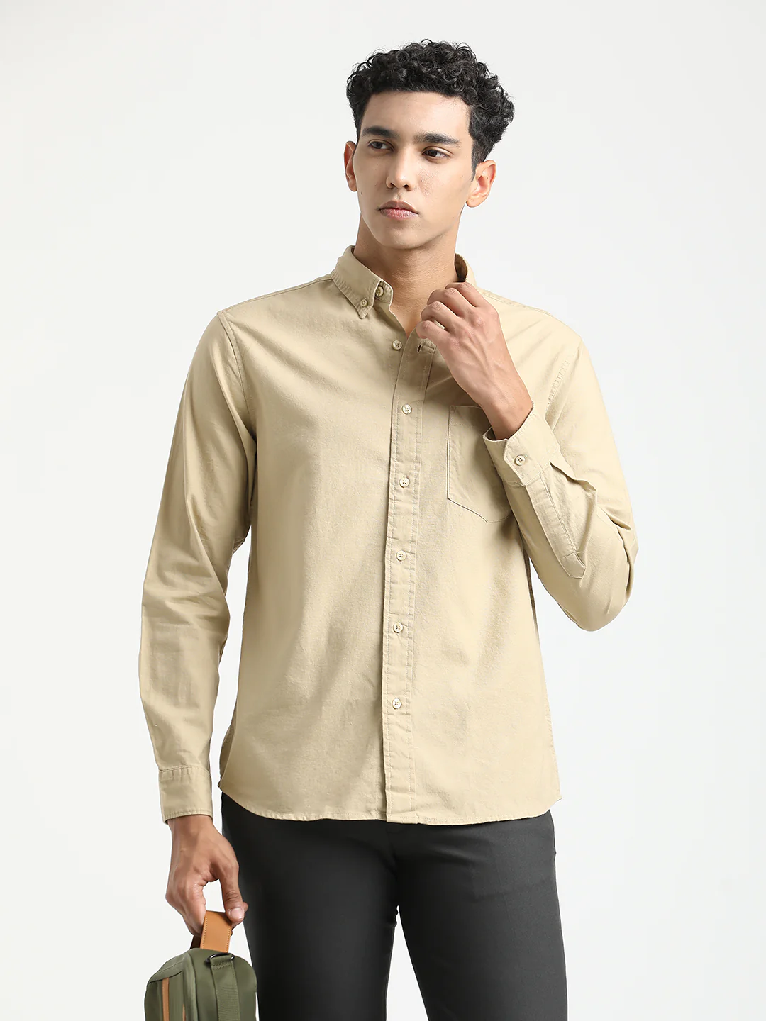 Men Oxford Cotton Shirt with Button-Down Collar