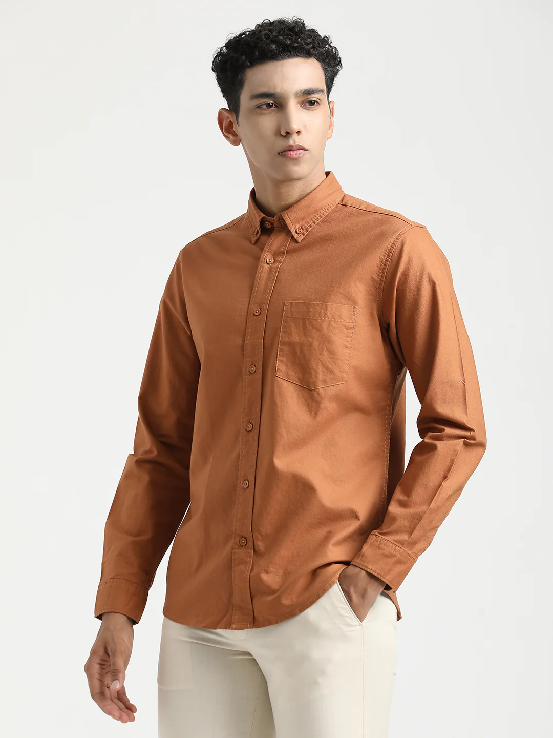Men Oxford Cotton Shirt with Button-Down Collar - Image 5