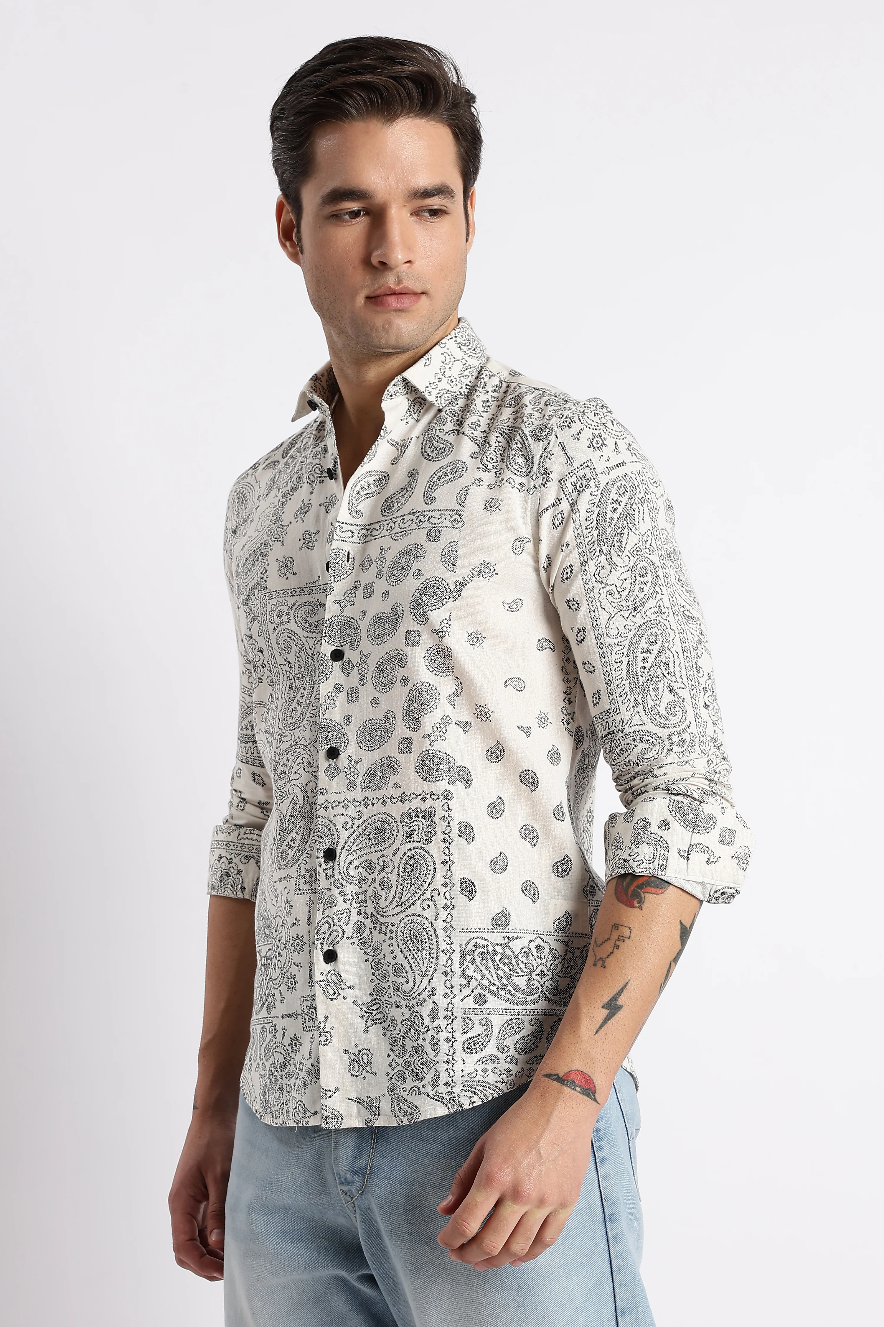 Men Paisley Print Shirt - Image 6