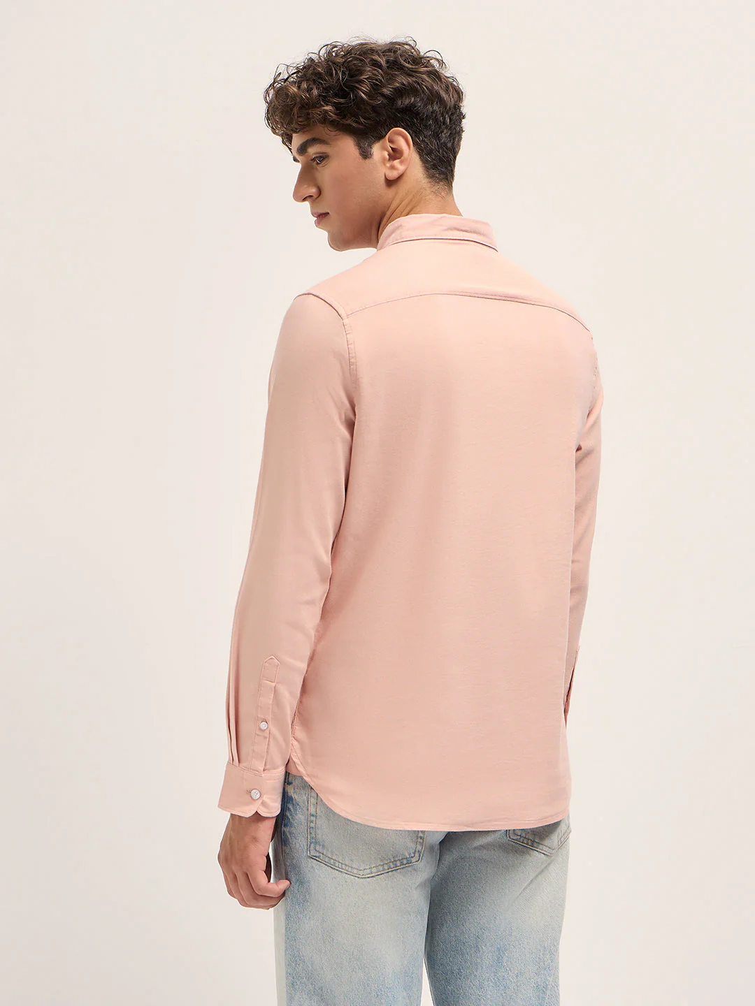 Men Peach Solid Cotton Blend Slim Fit Casual Shirt - Image 2