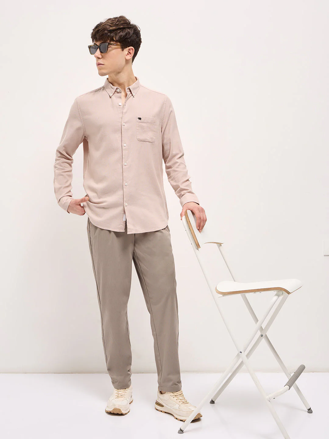 Men Peach Solid Slim Fit Casual Shirt - Image 4