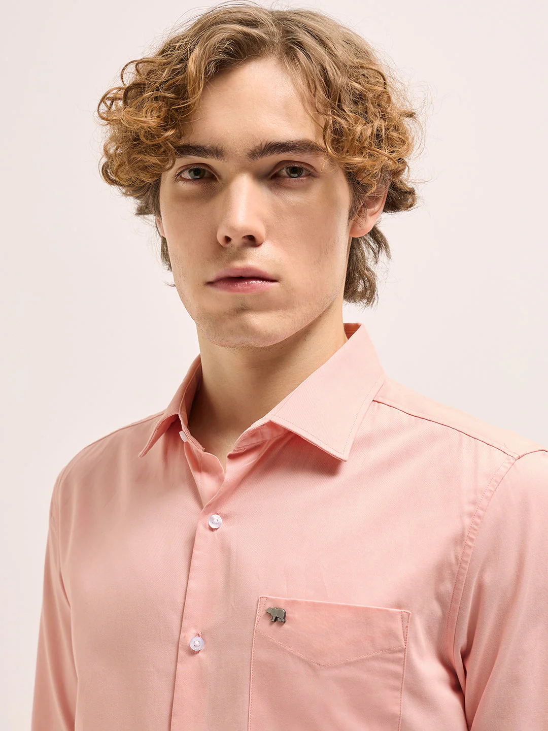 Men Peach Tailored Fit Solid Formal Shirt - Image 5