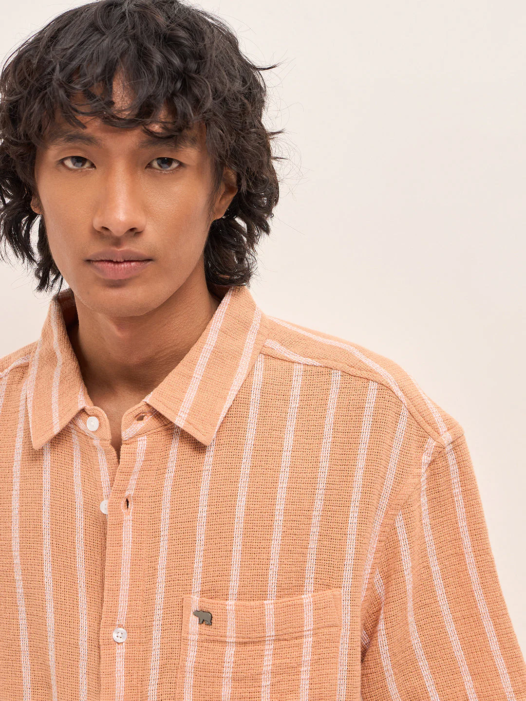 Men Peach Vertical Textured Woven Stripe Relaxed Fit Casual Shirt - Image 5