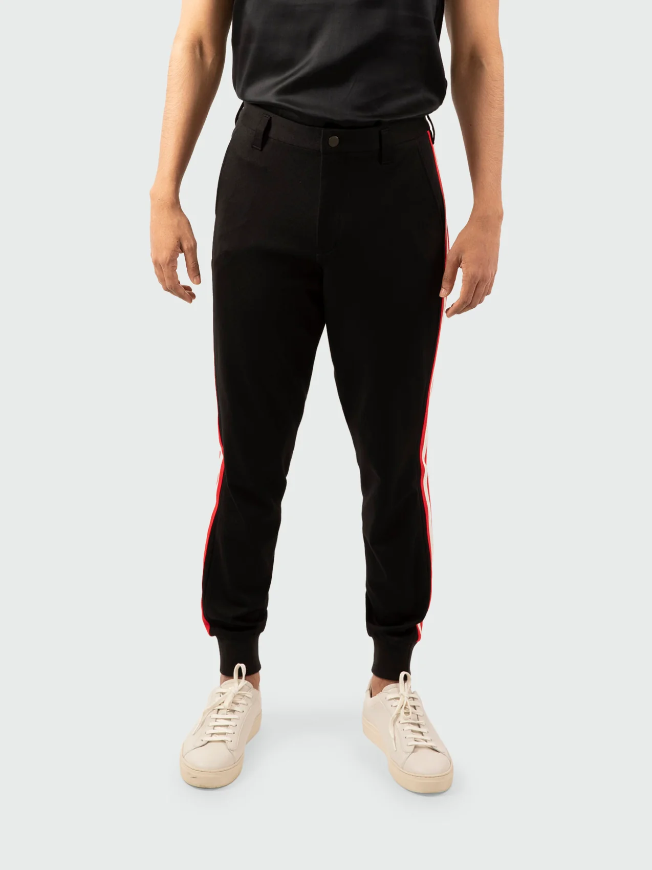 Men Phantasm Jogger - Image 3