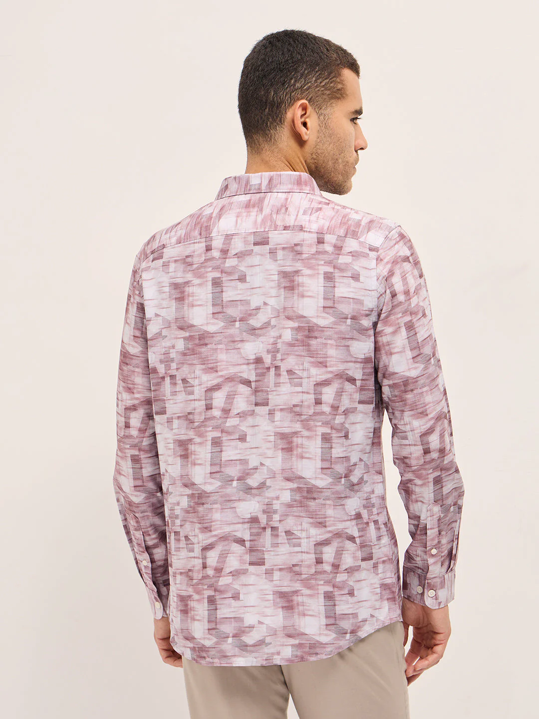 Men Pink Abstract Geometric print Tailored Fit Formal Shirt - Image 2