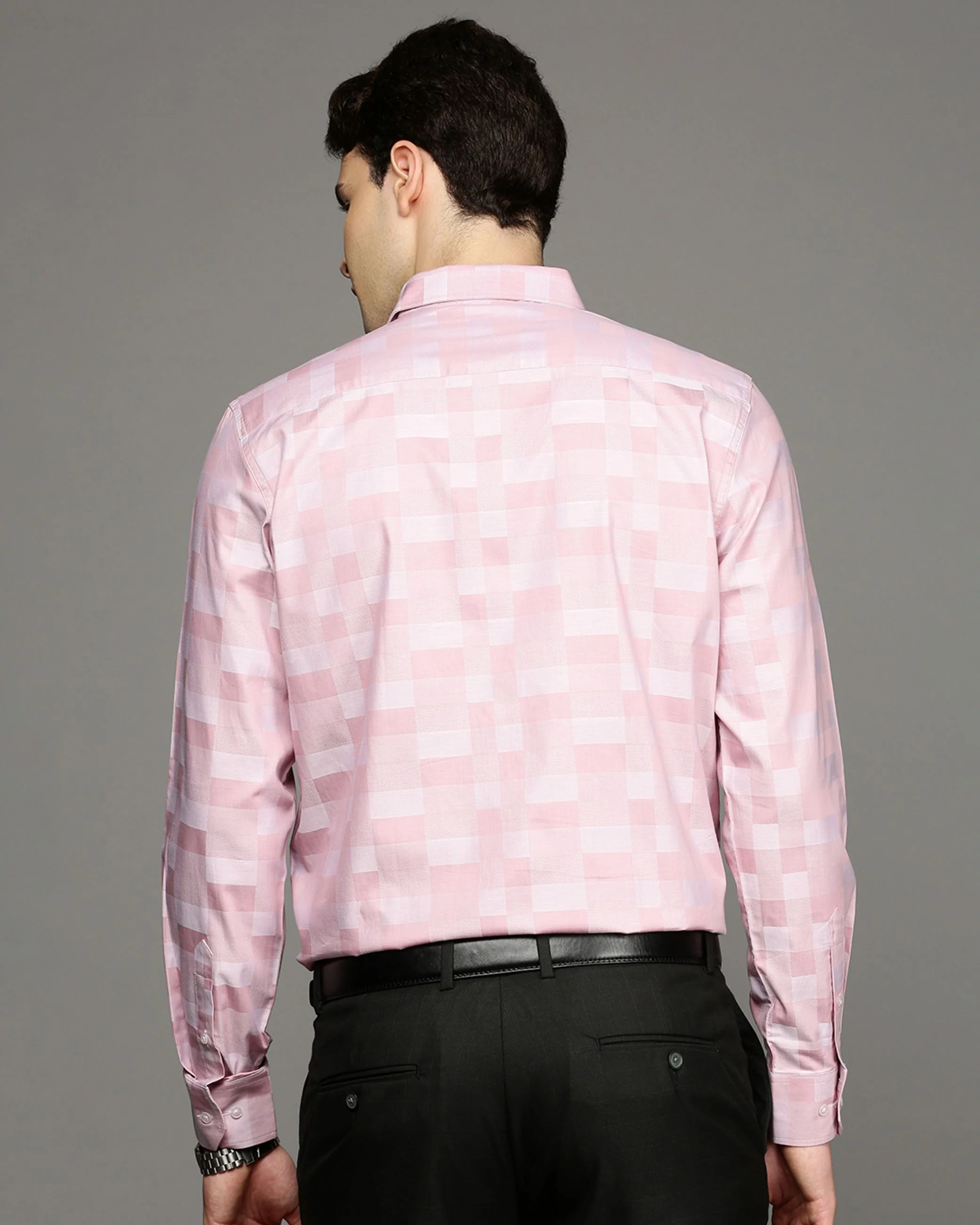 Men Pink Cotton Blend Slim Shirt - Image 4
