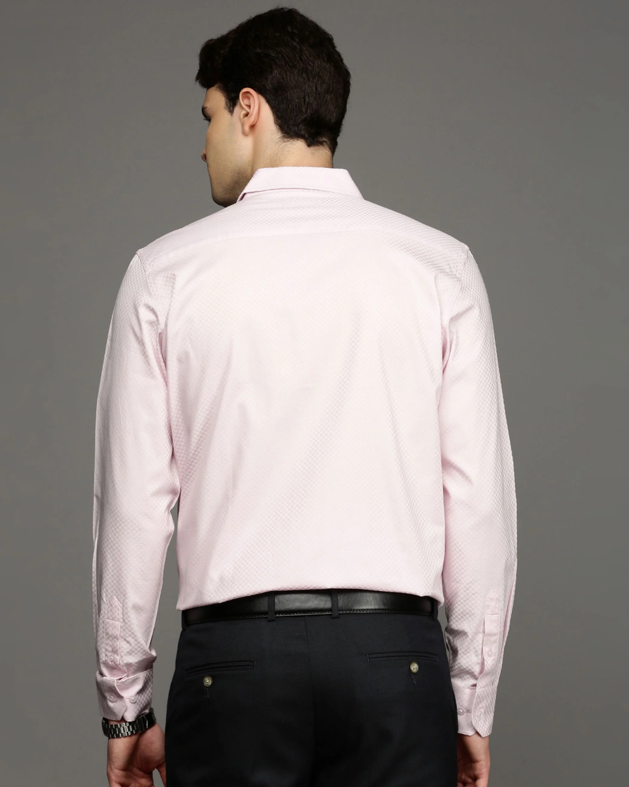 Men Pink Cotton Blend Slim Shirt - Image 4