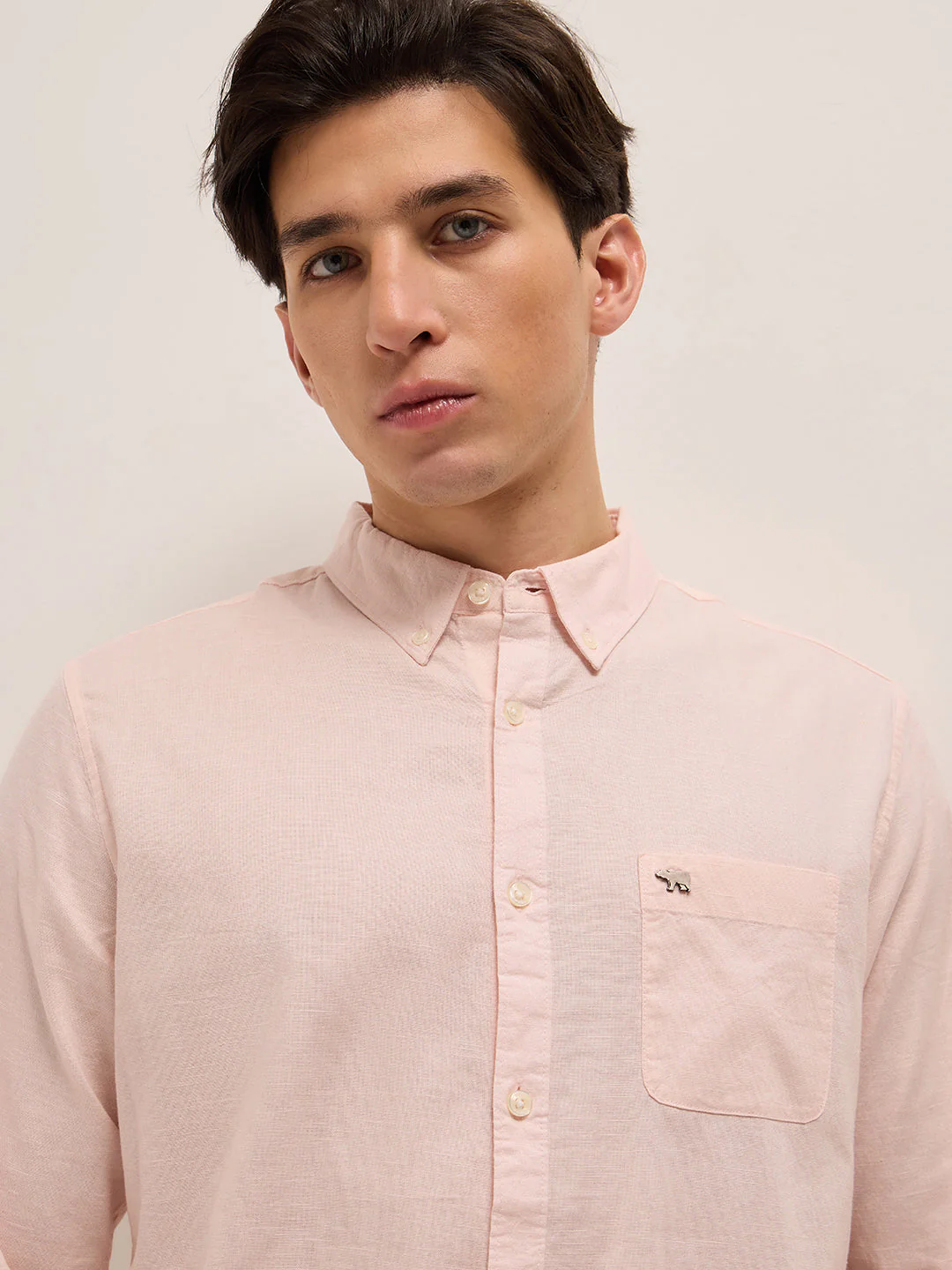 Men Pink Cotton Blend Solid Slim Fit Casual Shirt - Image 5