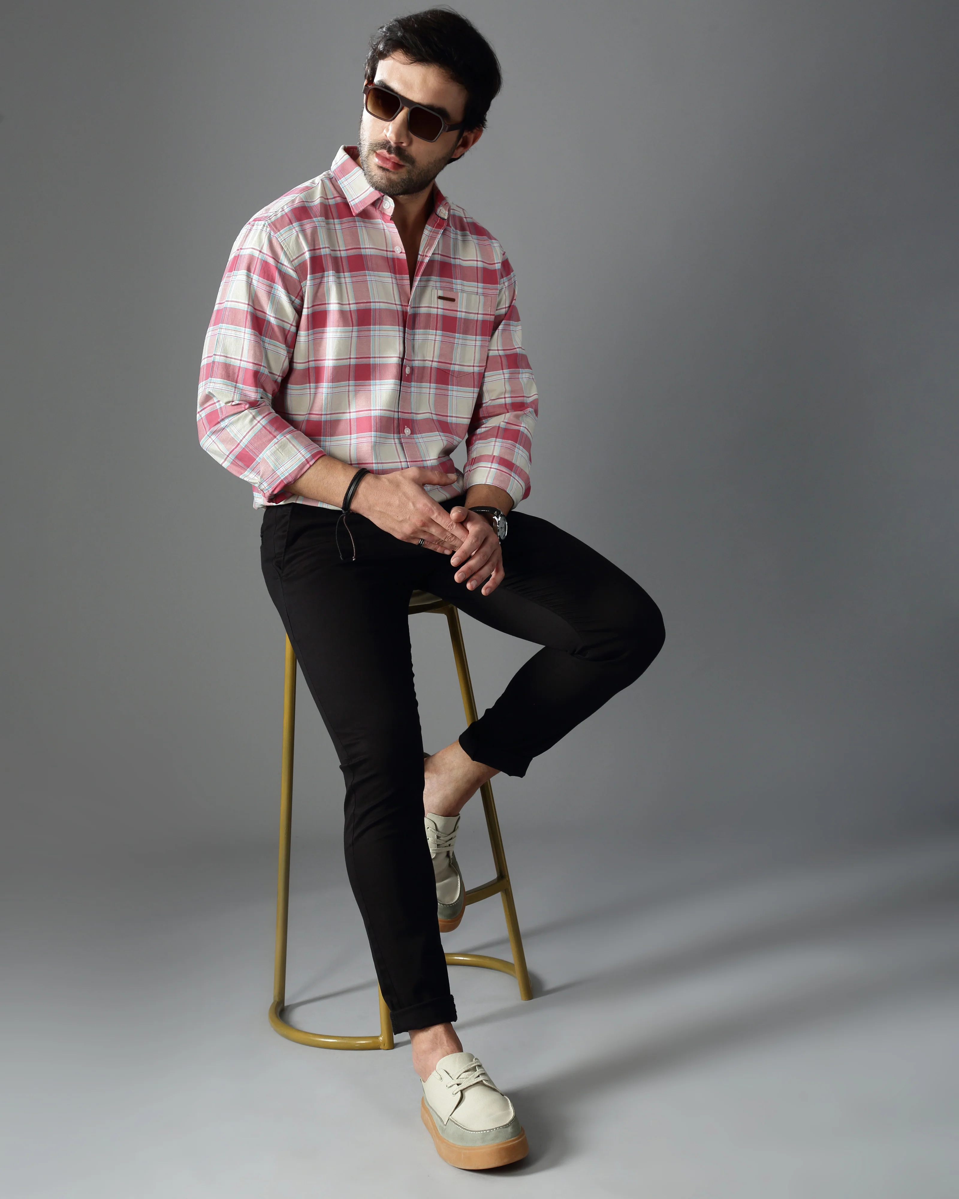 Men Pink Cotton Slim Shirt - Image 6