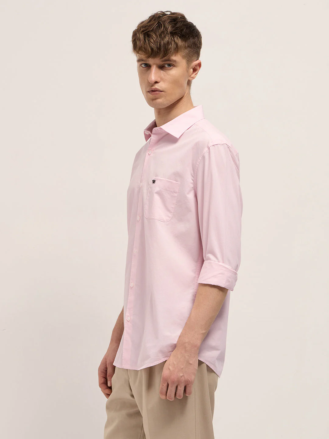 Men Pink Cotton Solid Slim Fit Casual Shirt - Image 3