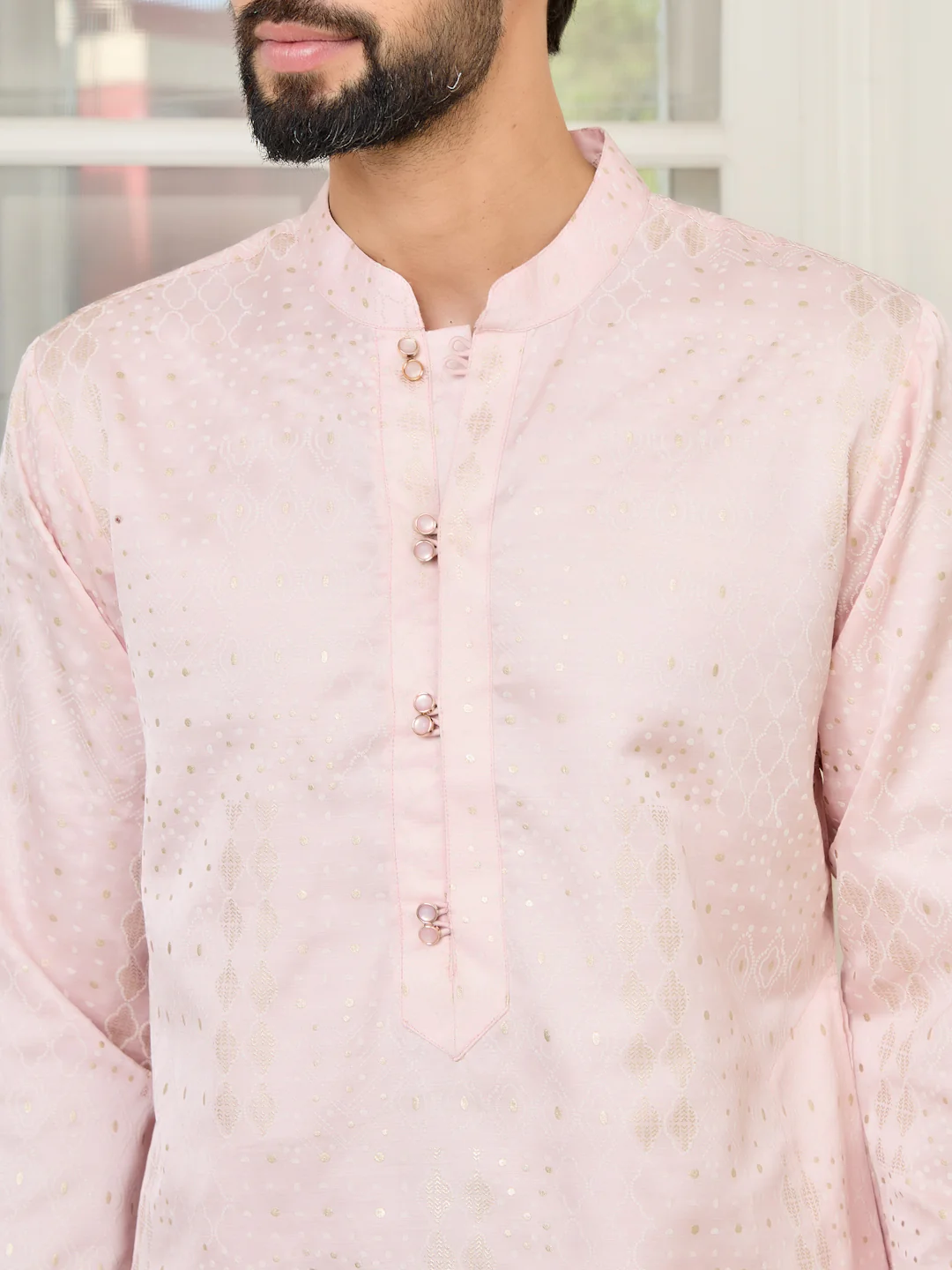 Men Pink Embossed and Foil Kurta - Image 2