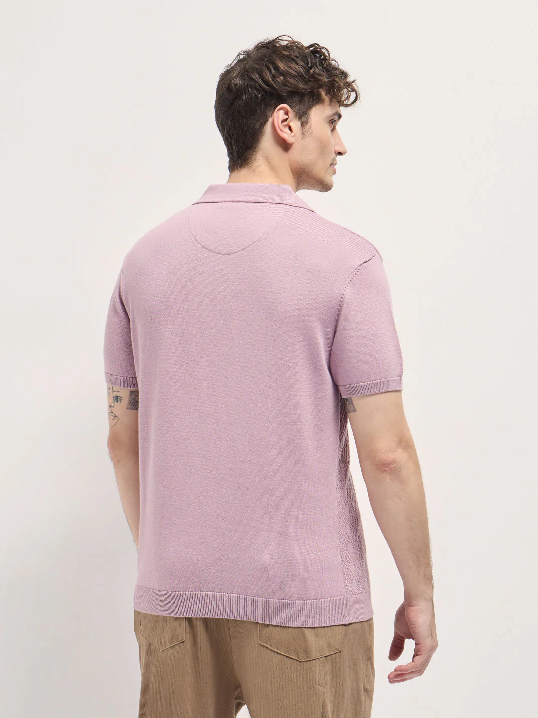 Men Pink Geometric textured Knit Slim Fit Polo - Image 2