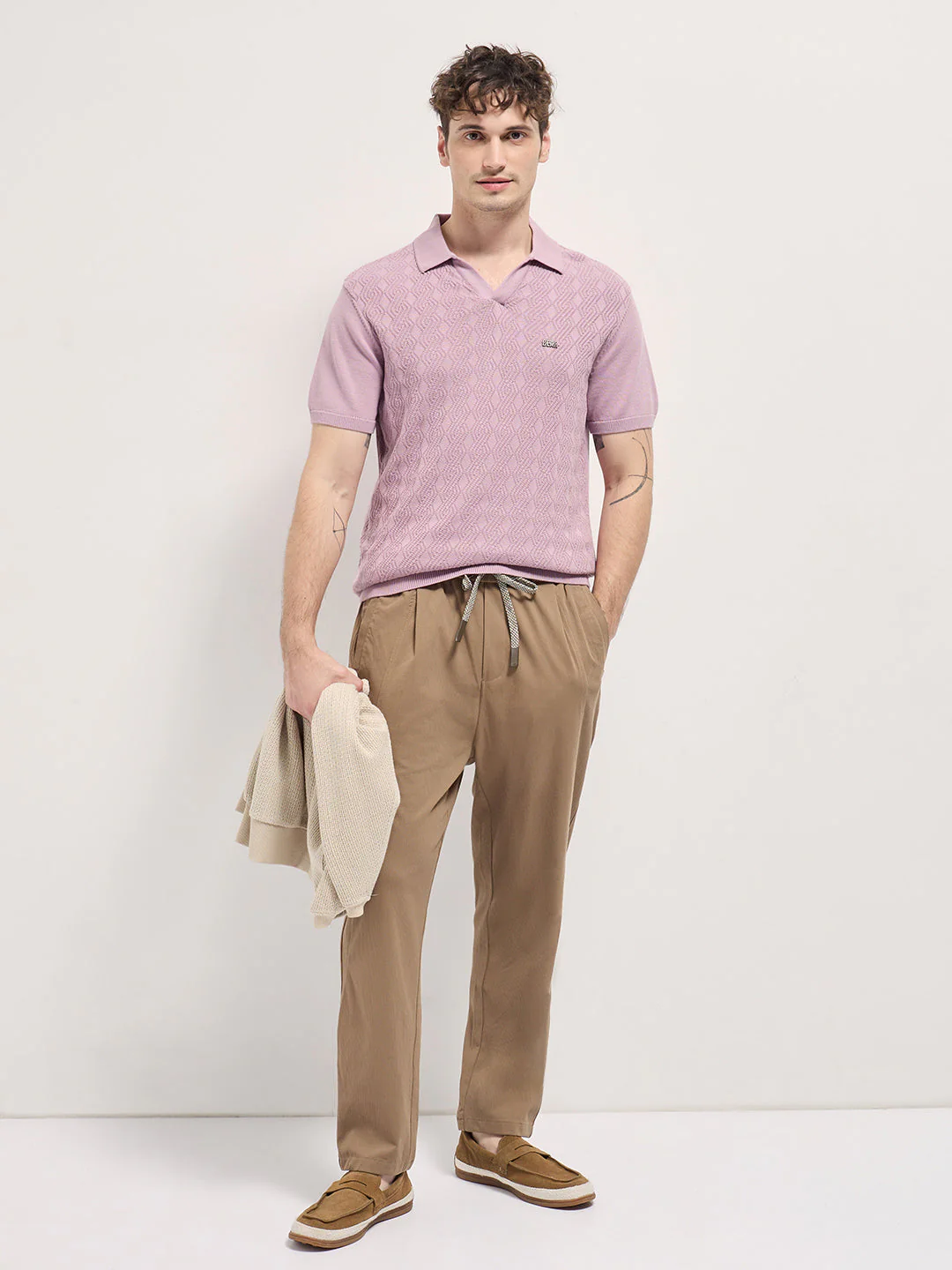 Men Pink Geometric textured Knit Slim Fit Polo - Image 4