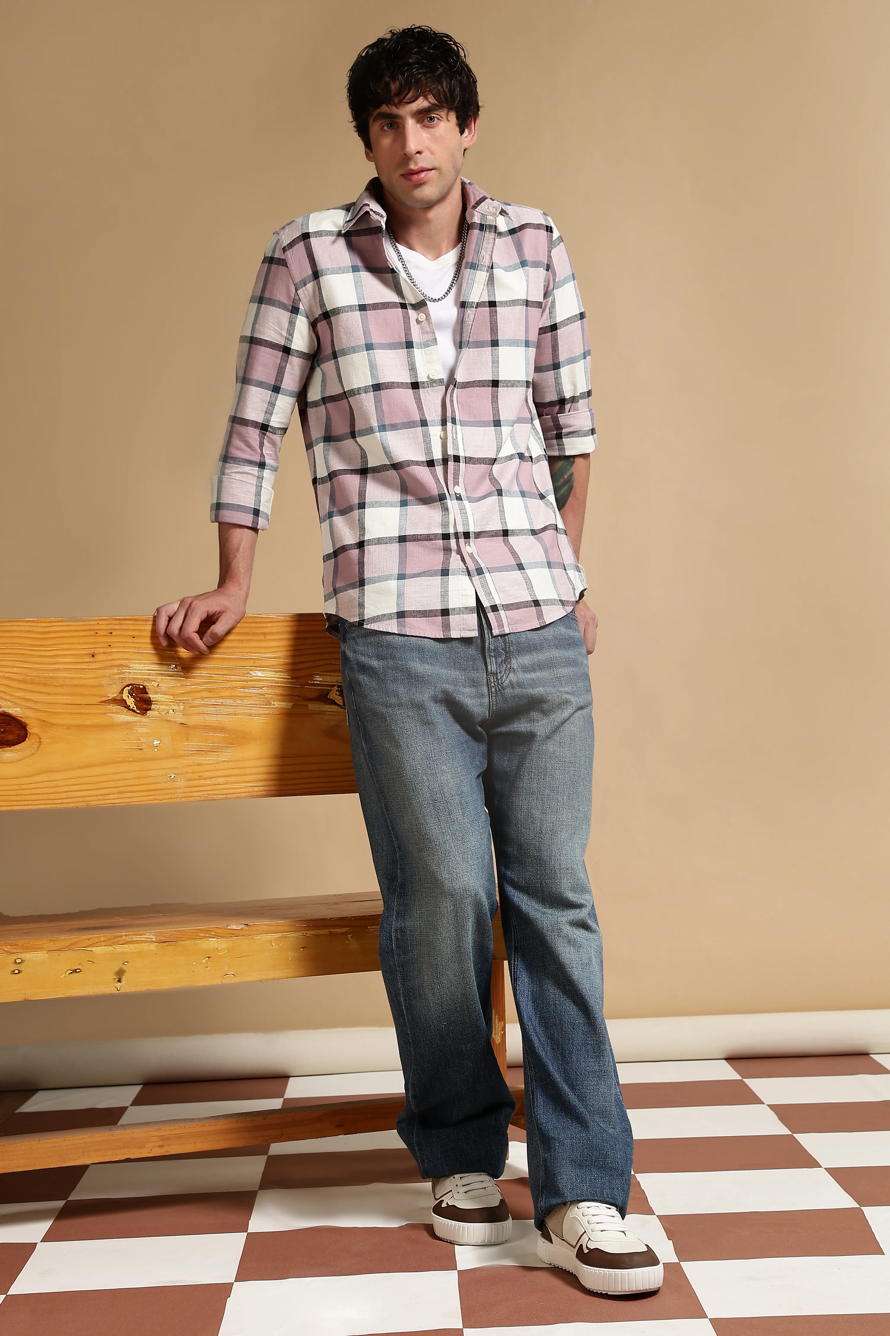 Men Pink Slim Fit Cotton Check Shirt - Image 9