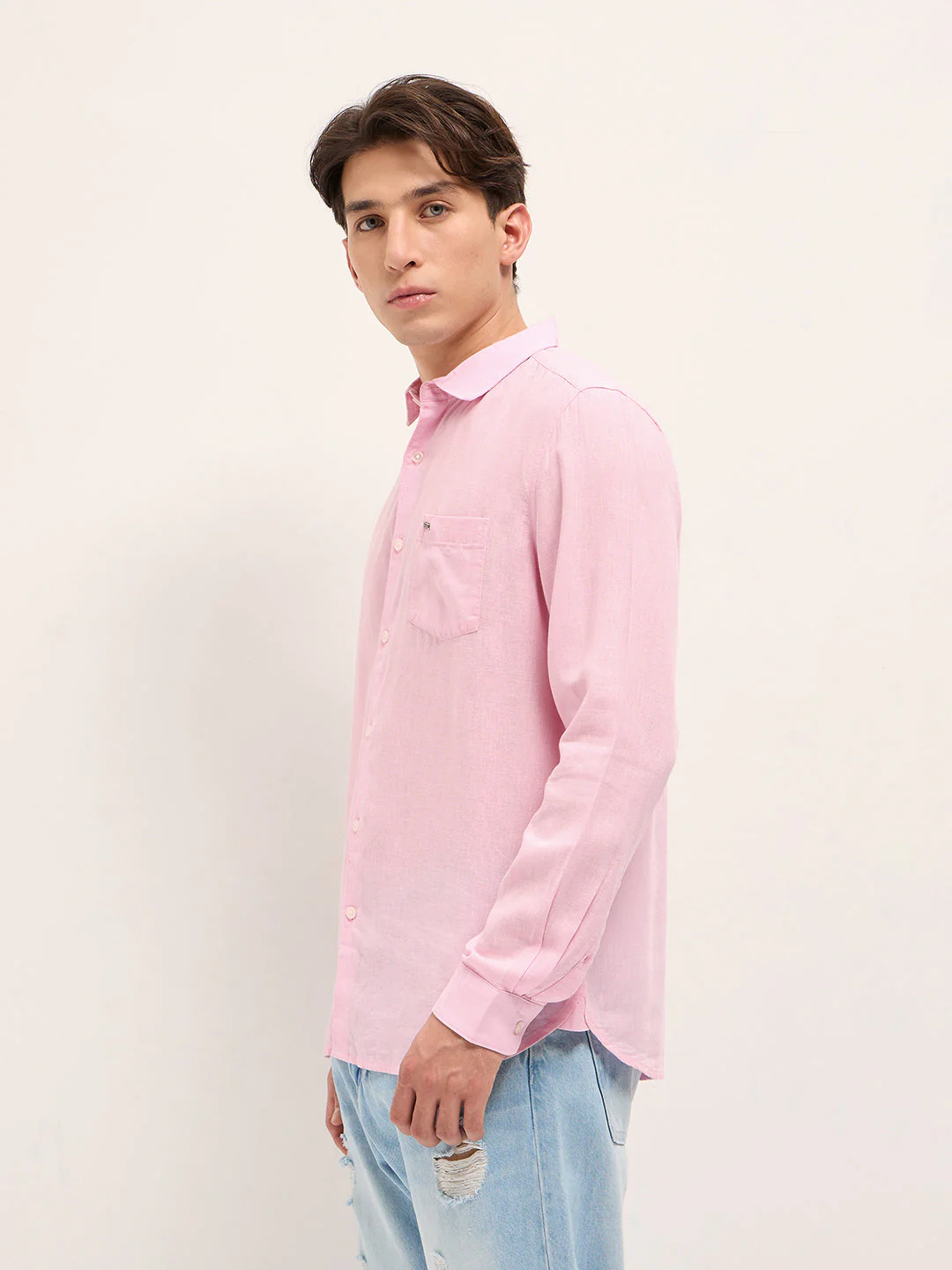 Men Pink Solid Lyocell Slim Fit Casual Shirt - Image 3