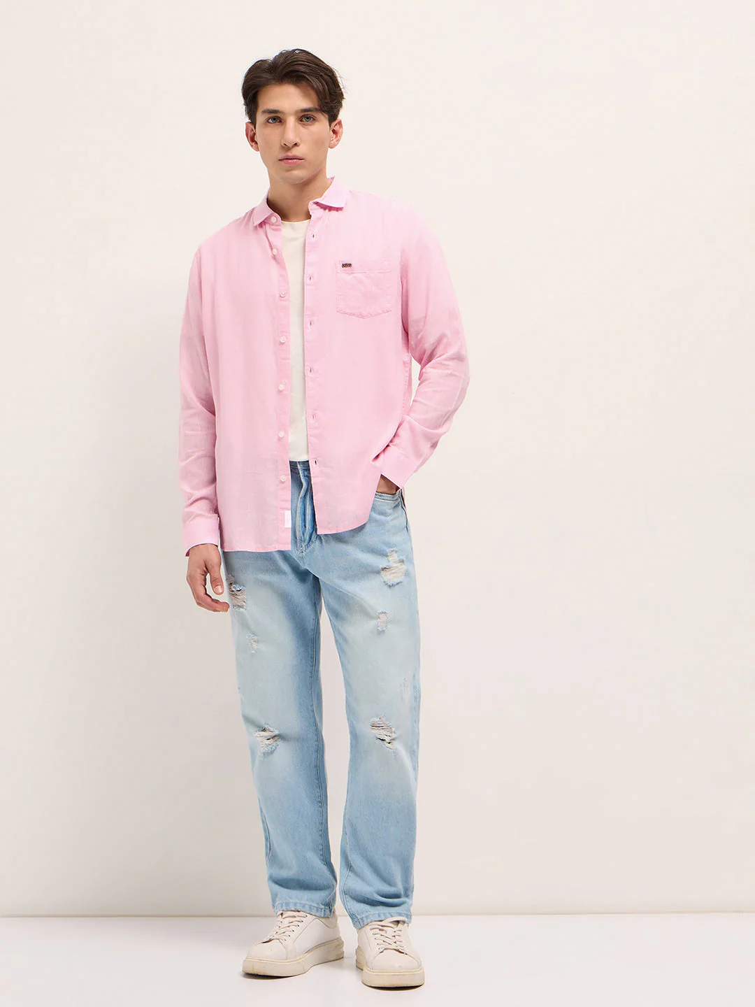 Men Pink Solid Lyocell Slim Fit Casual Shirt - Image 4