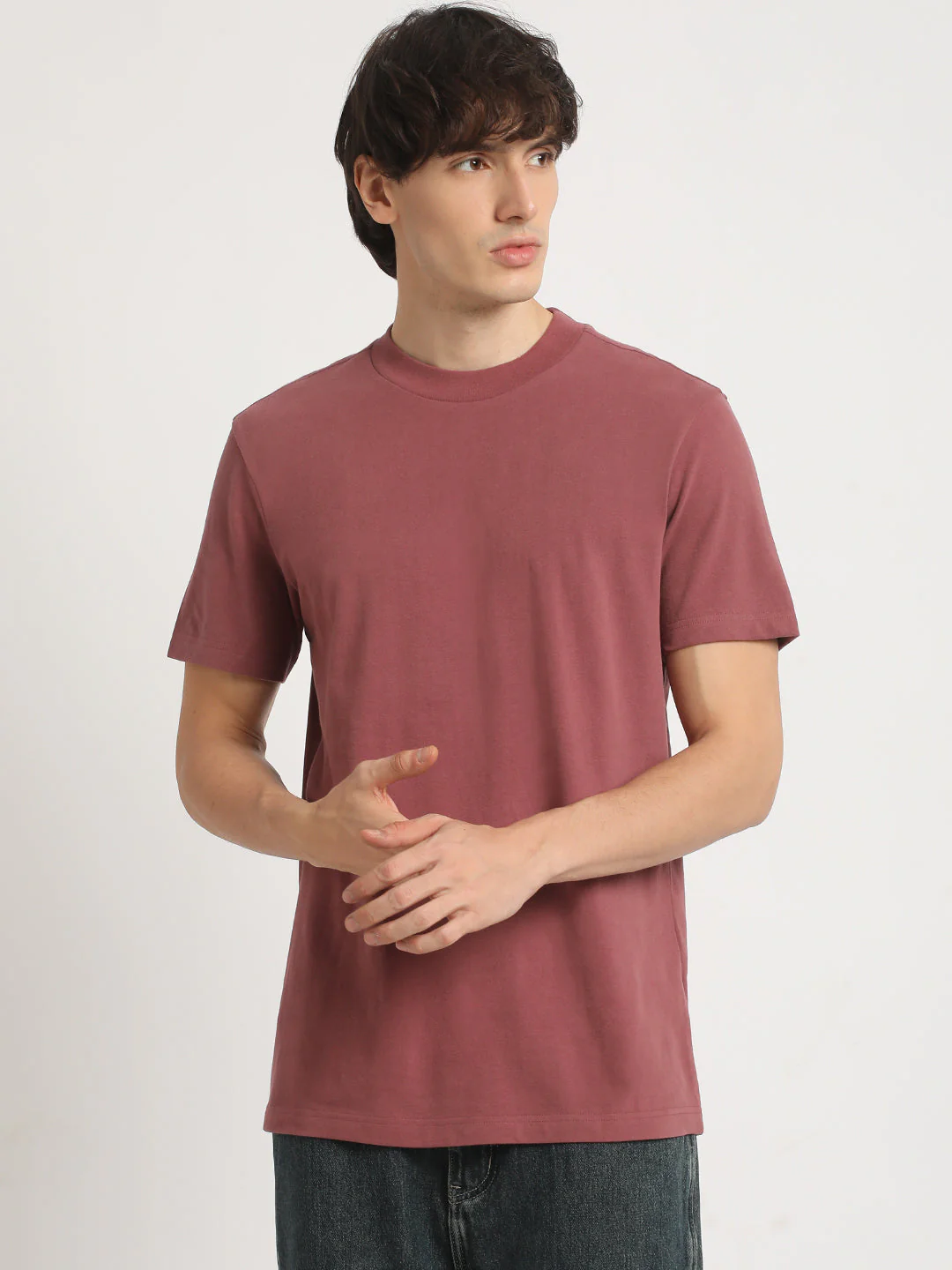 Men Pink Solid Relaxed Fit Round Neck T Shirt | The Bear House - Image 2