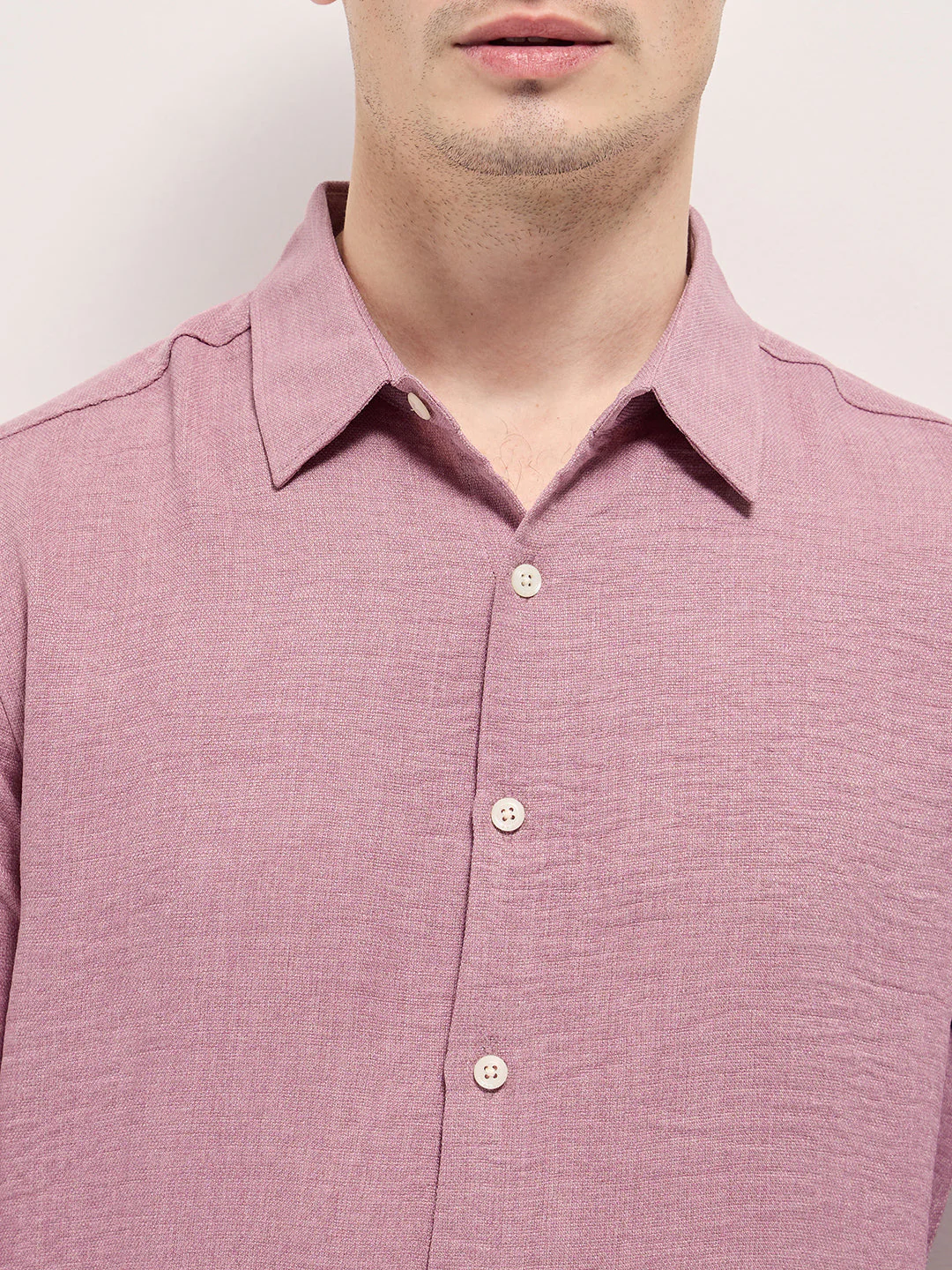Men Pink Solid Seersucker Effect Slim Fit Casual Shirt - Image 5