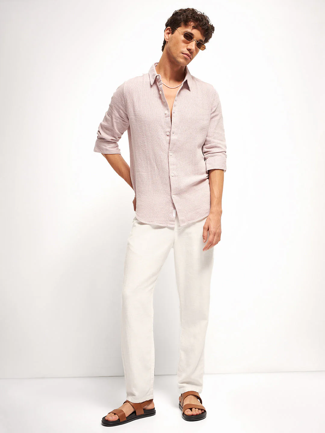 Men Pink Solid Slim Fit Casual Shirt - Image 3