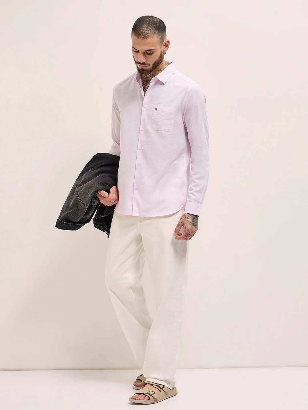 Men Pink Solid Slim Fit Casual Shirt - Image 4