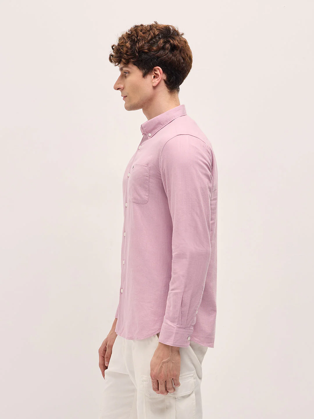 Men Pink Solid Slim Fit Casual Shirt - Image 3