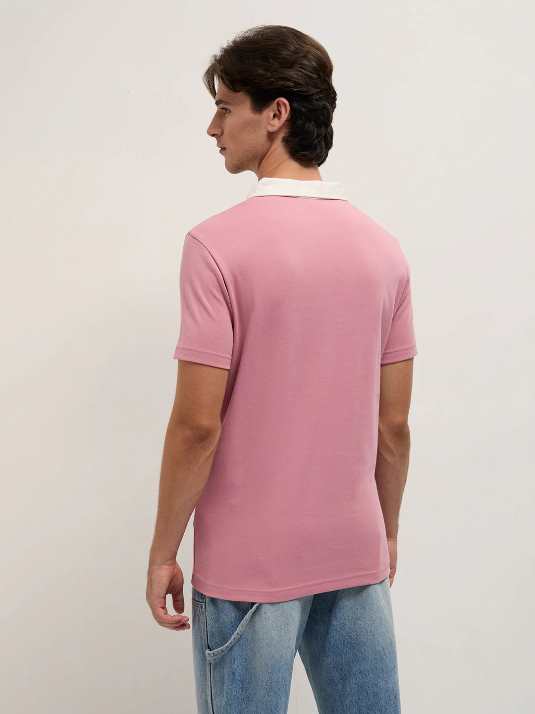 Men Pink Solid Slim Fit Polo - Image 2