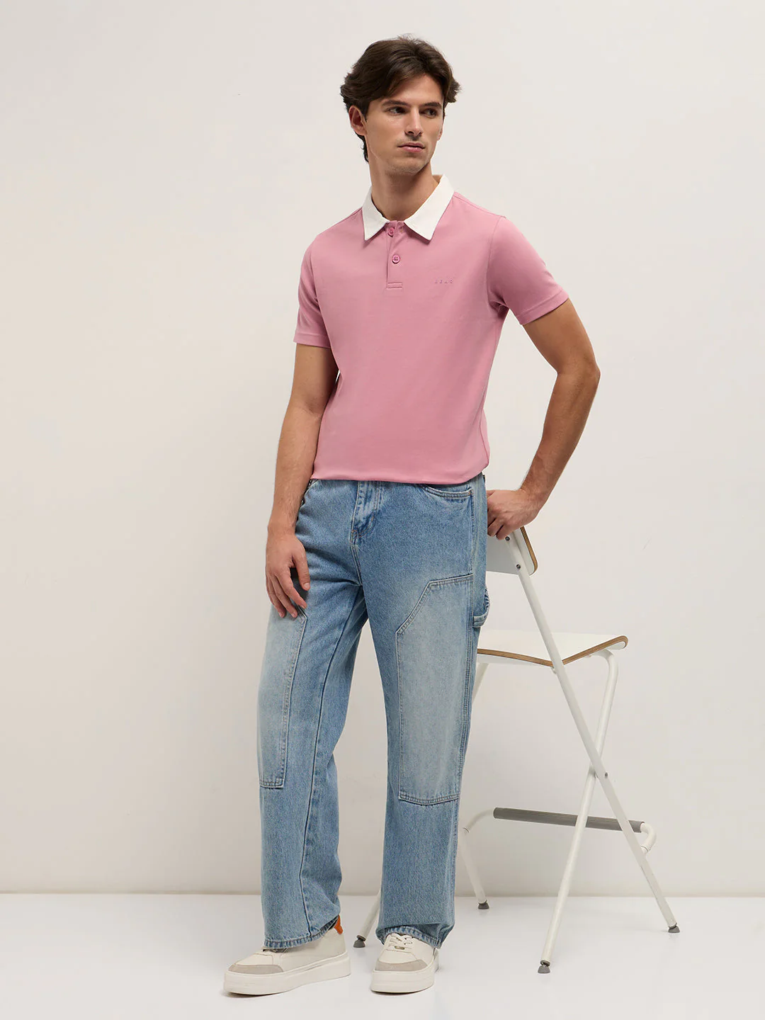 Men Pink Solid Slim Fit Polo - Image 4