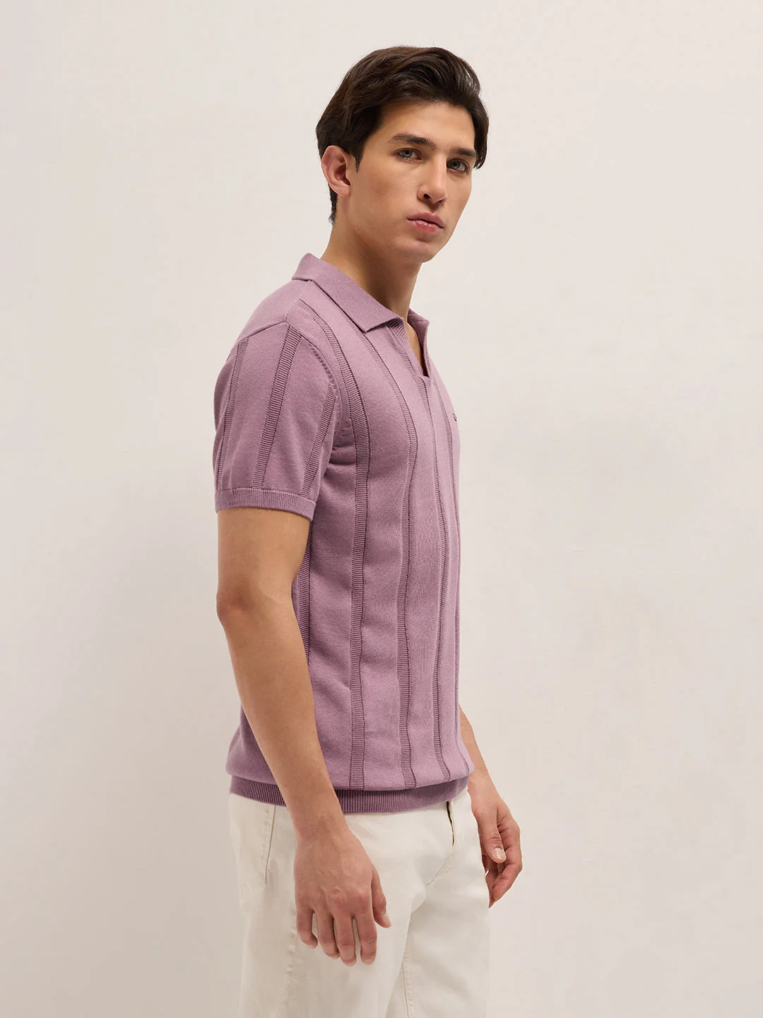 Men Pink Textured vertical knit stripes Slim Fit Polo - Image 3
