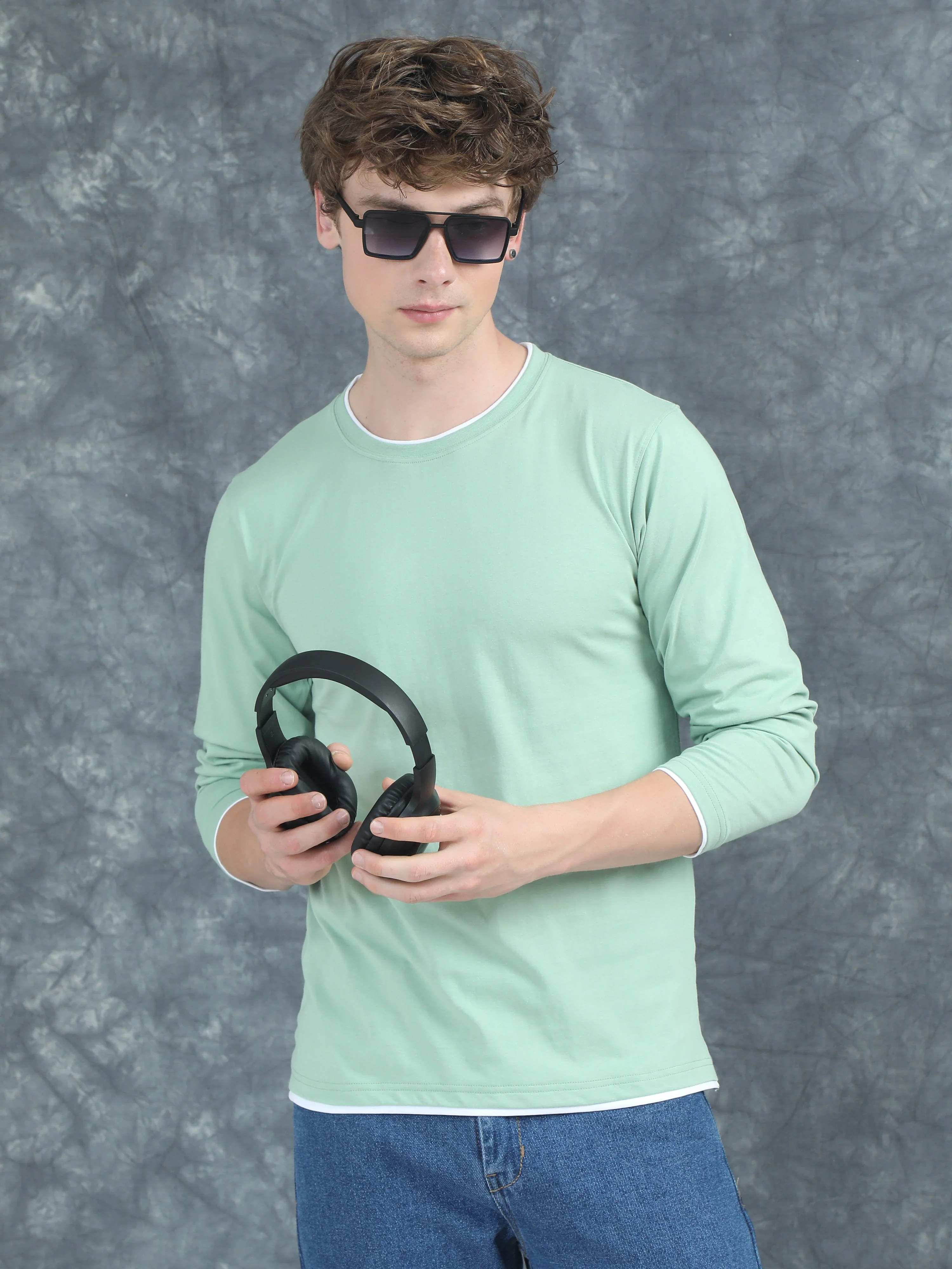 Men Piped Solid Green Full Sleeve T-Shirt - Image 3