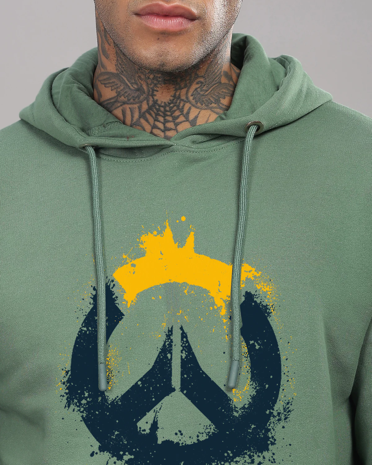 Men Green Long Lasting Printed Hoodie - Image 4