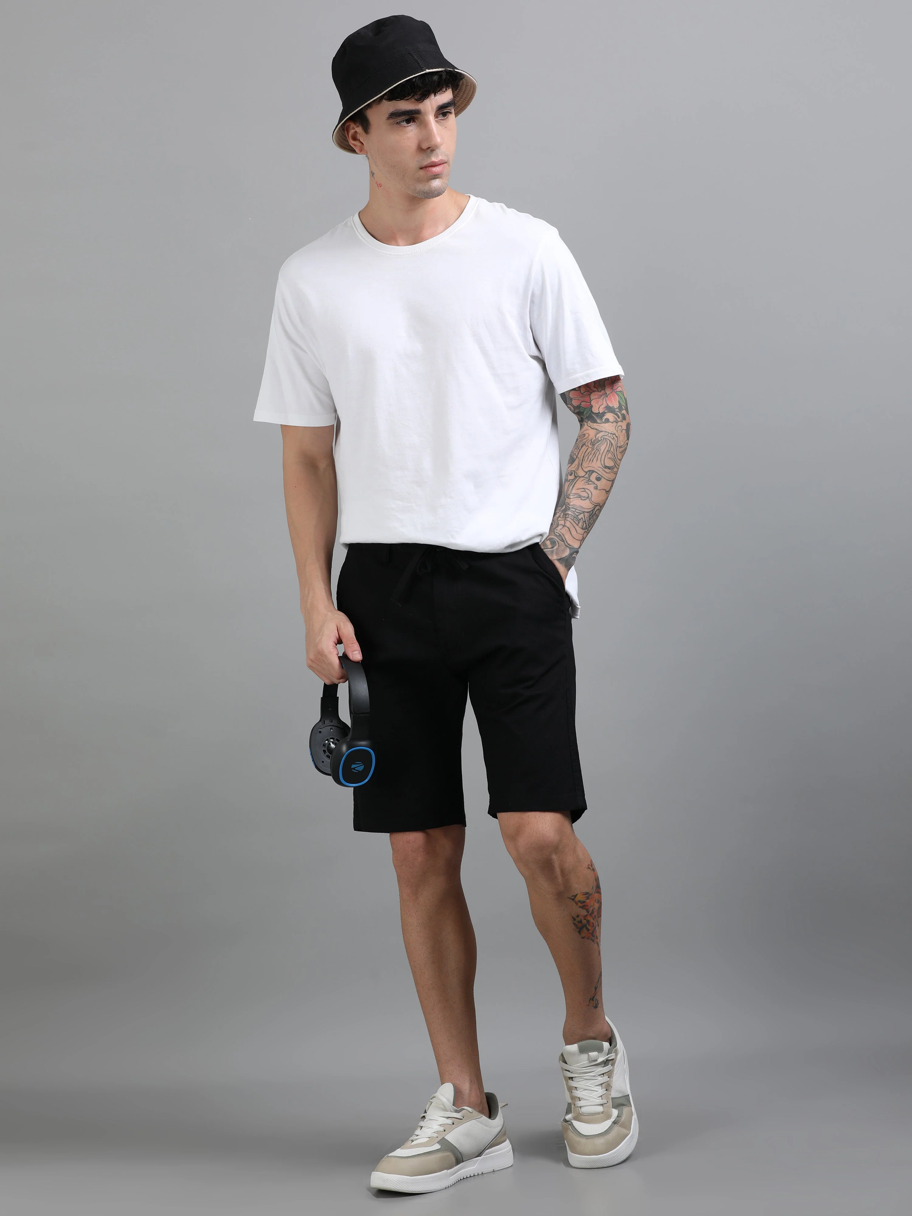 Men Plain Black Linen Blend Shorts - Image 5