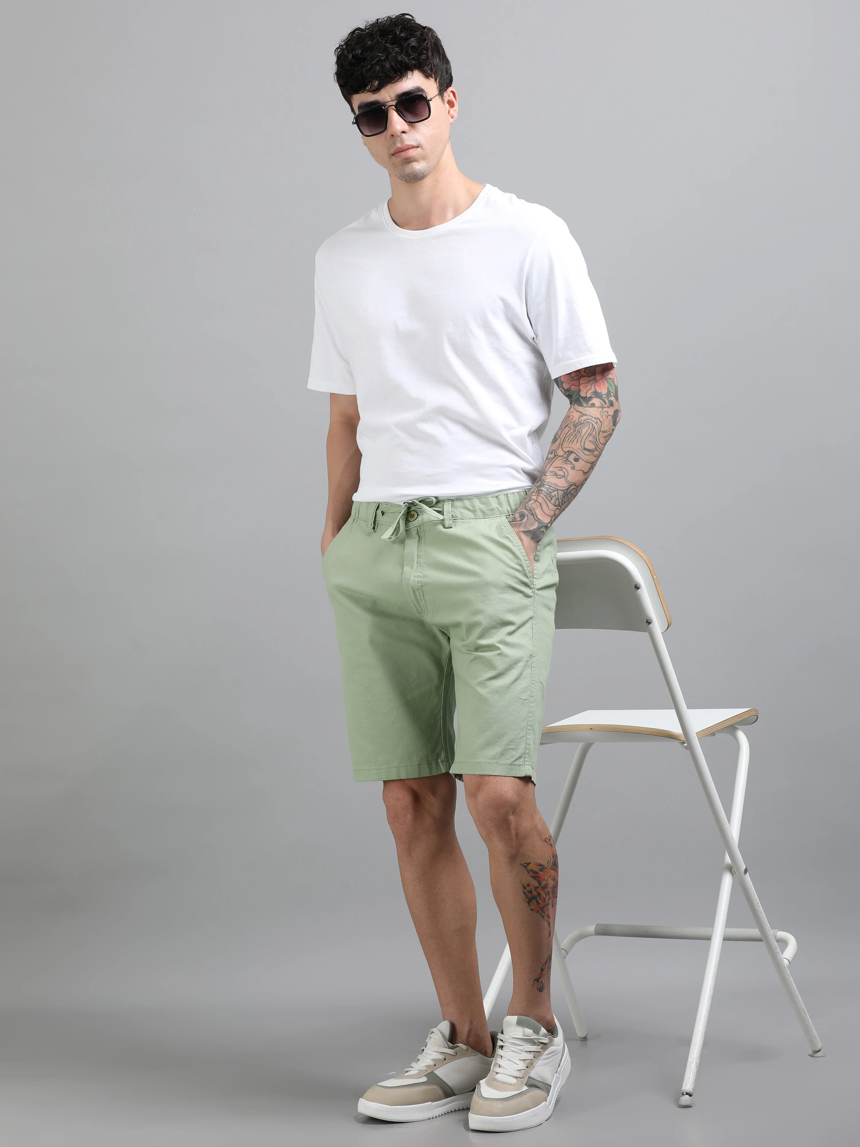Men Plain Green Linen Blend Shorts - Image 5