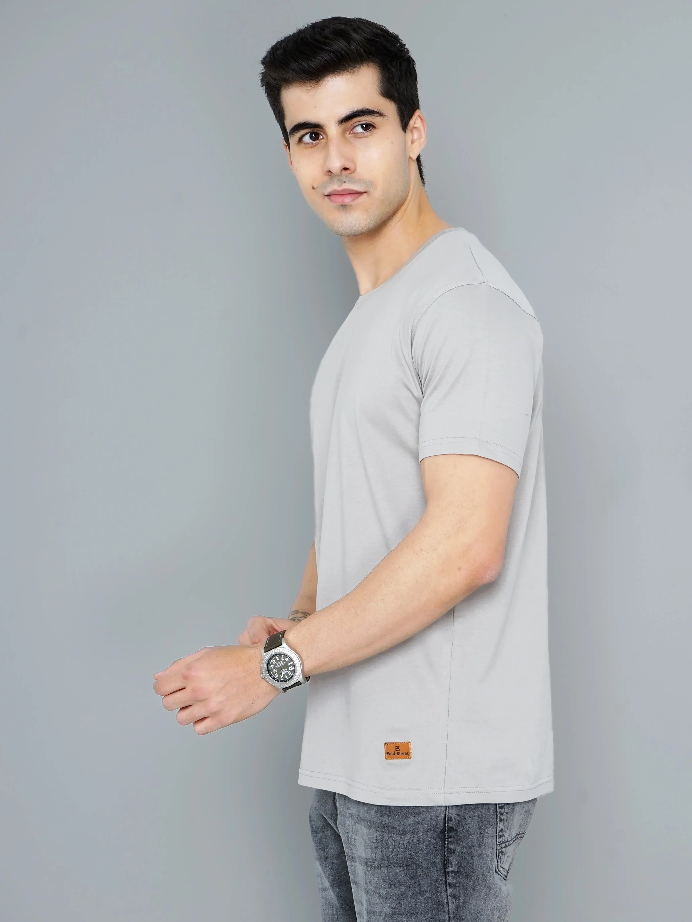 Men Plain Grey T-Shirt - Image 6