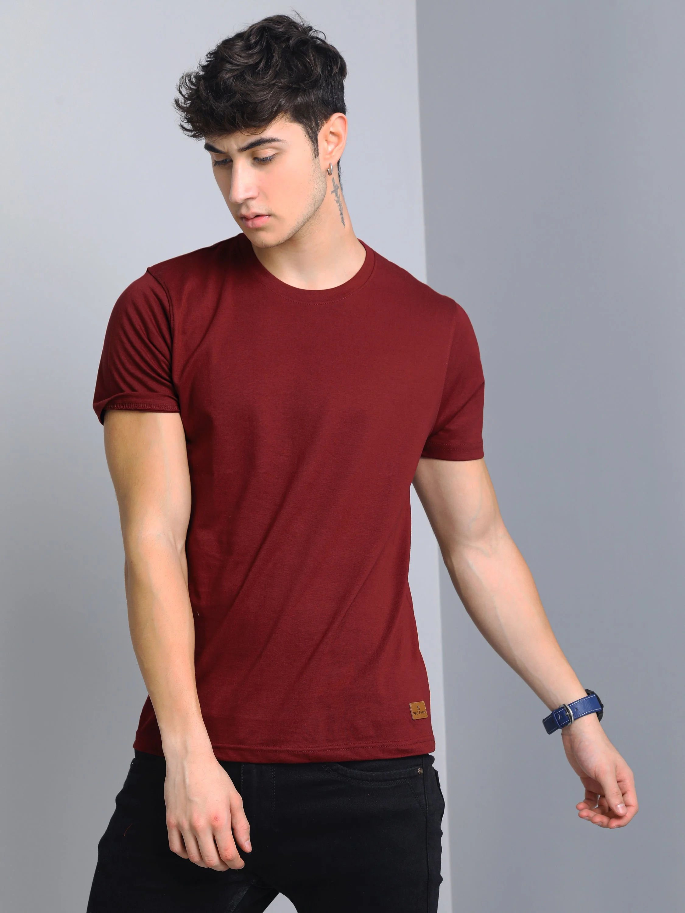 Men Plain Maroon T-Shirt - Image 4