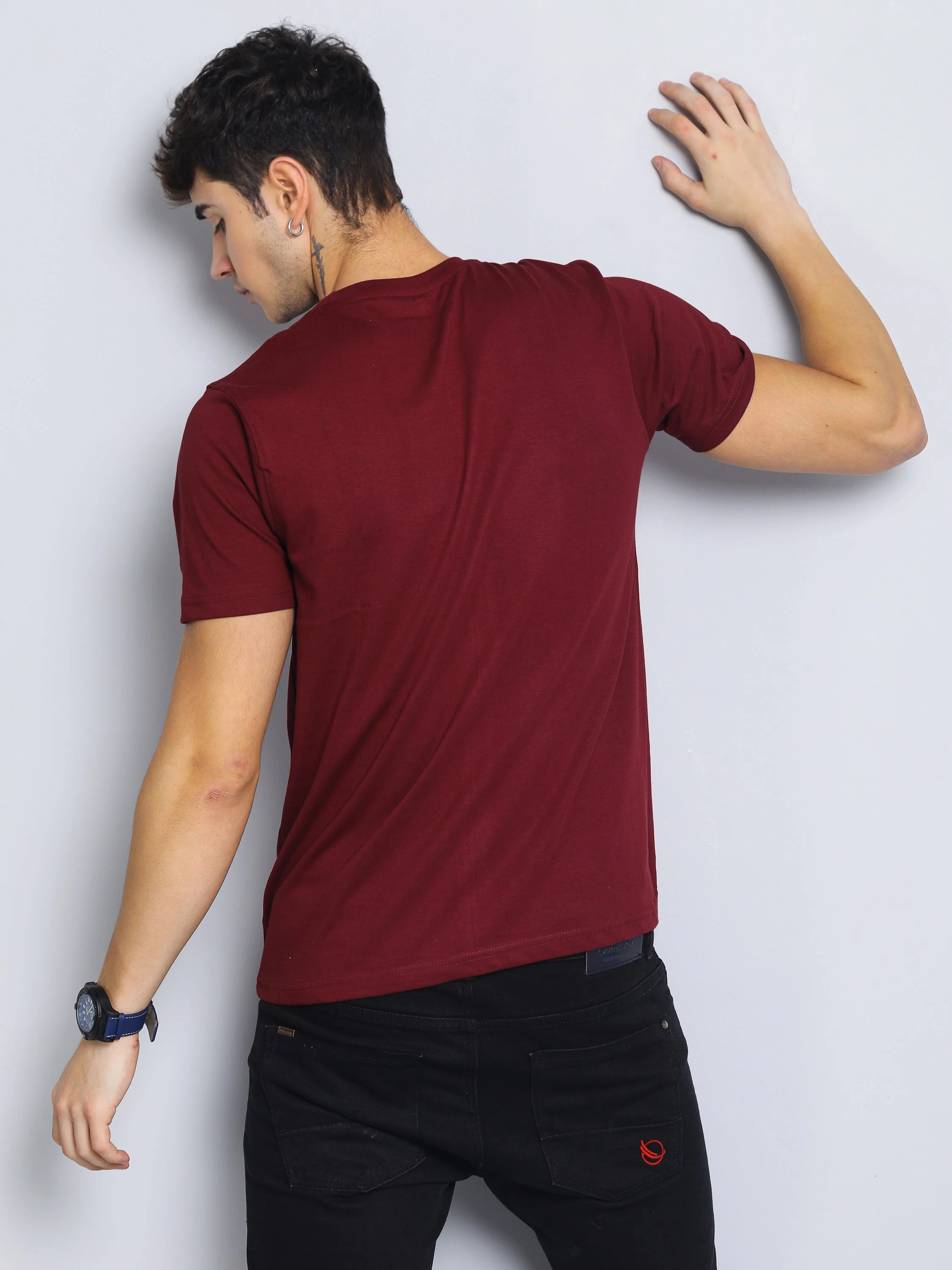Men Plain Maroon T-Shirt - Image 5