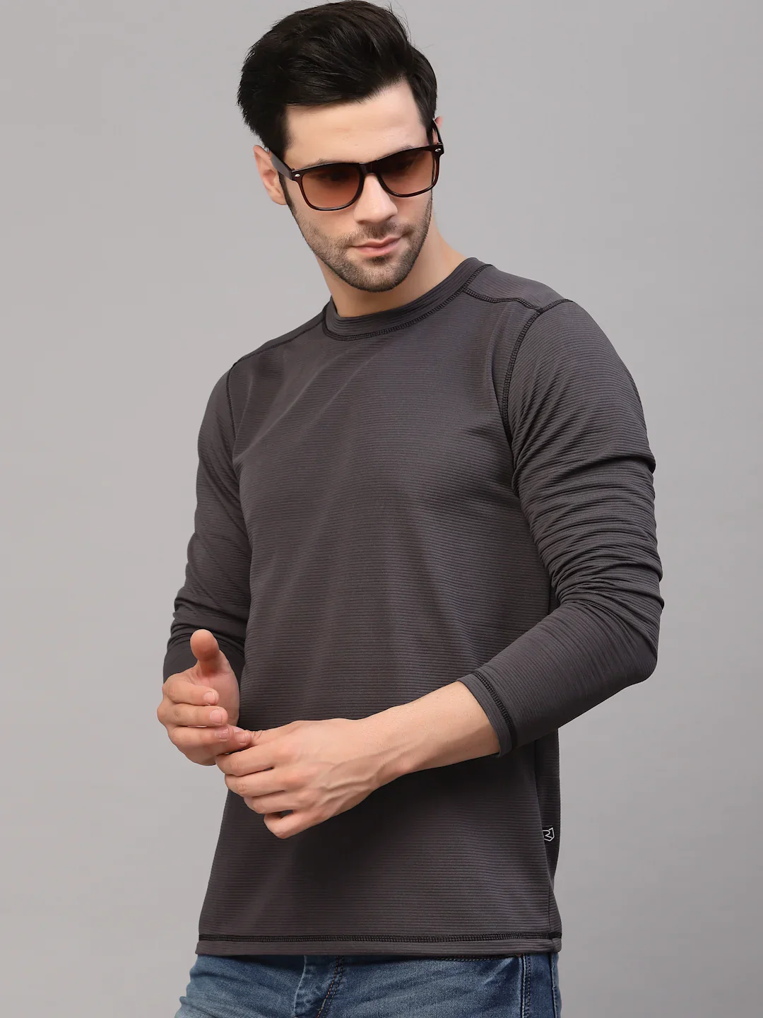 Men Poly Corduroy Round Neck TShirt - Image 2