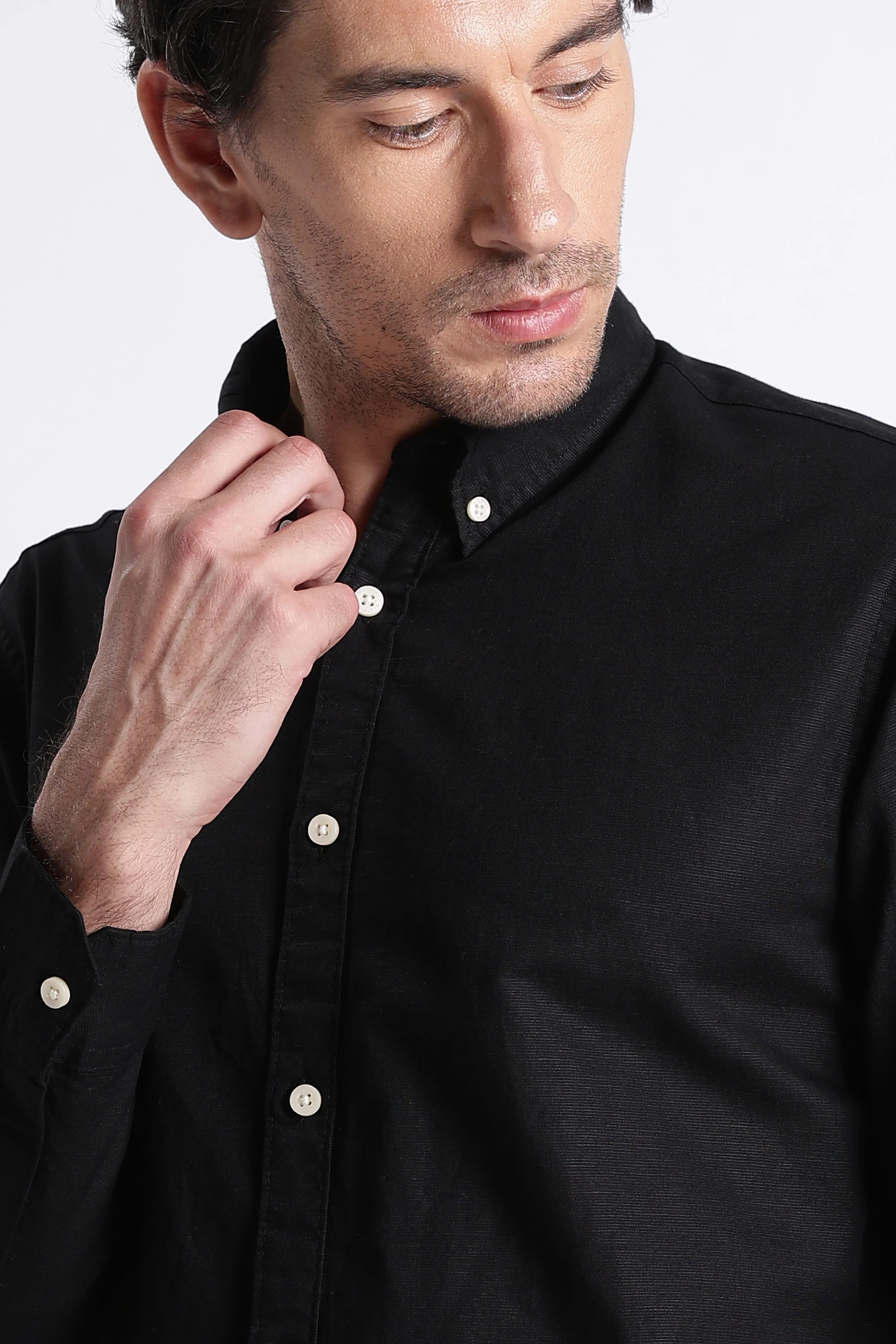 Men Premium Cotton Linen Slim Fit Solid Shirt - Image 2