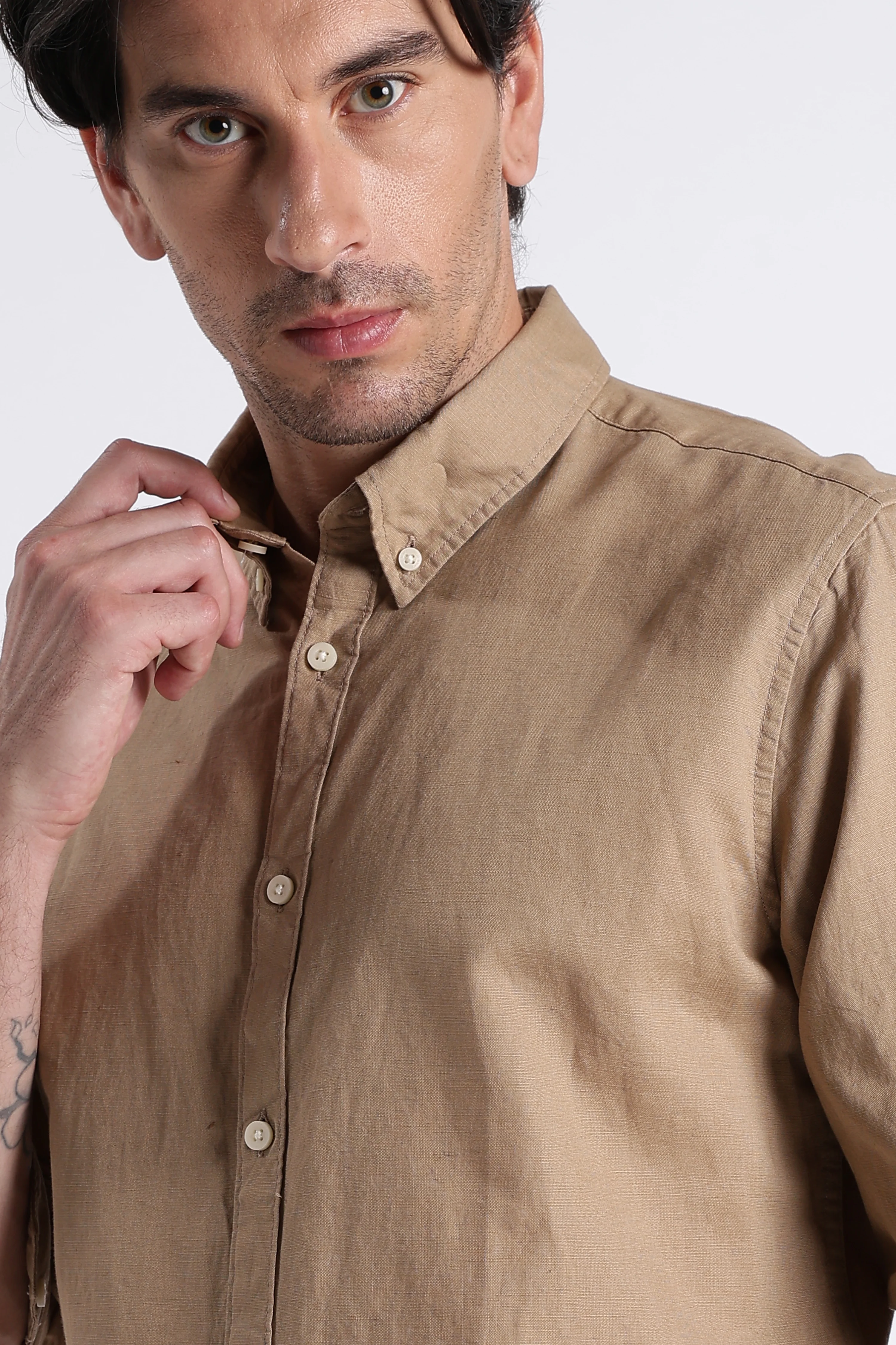 Men Premium Cotton Linen Slim Fit Solid Shirt - Image 3