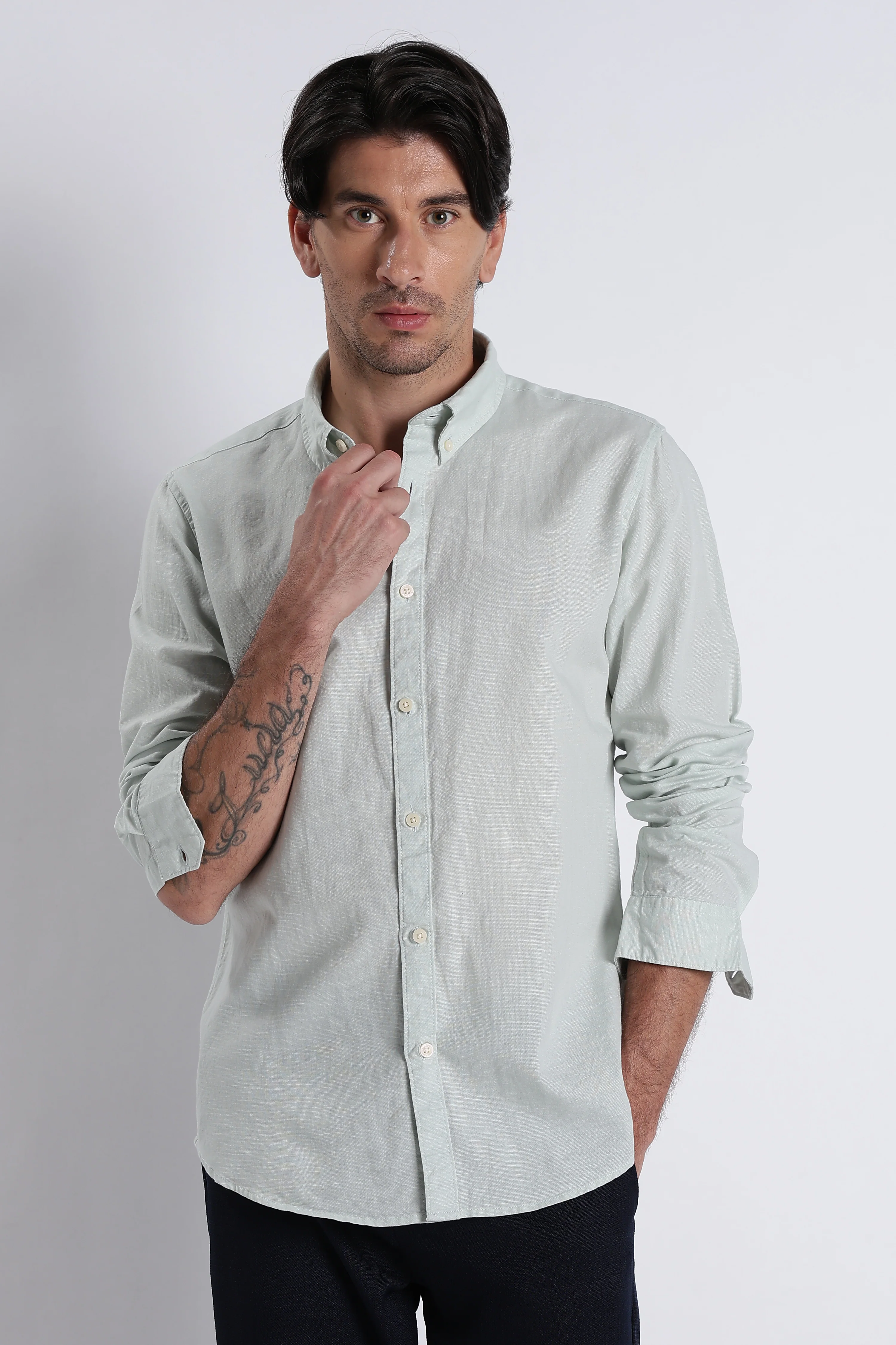 Men Premium Cotton Linen Slim Fit Solid Shirt - Image 4