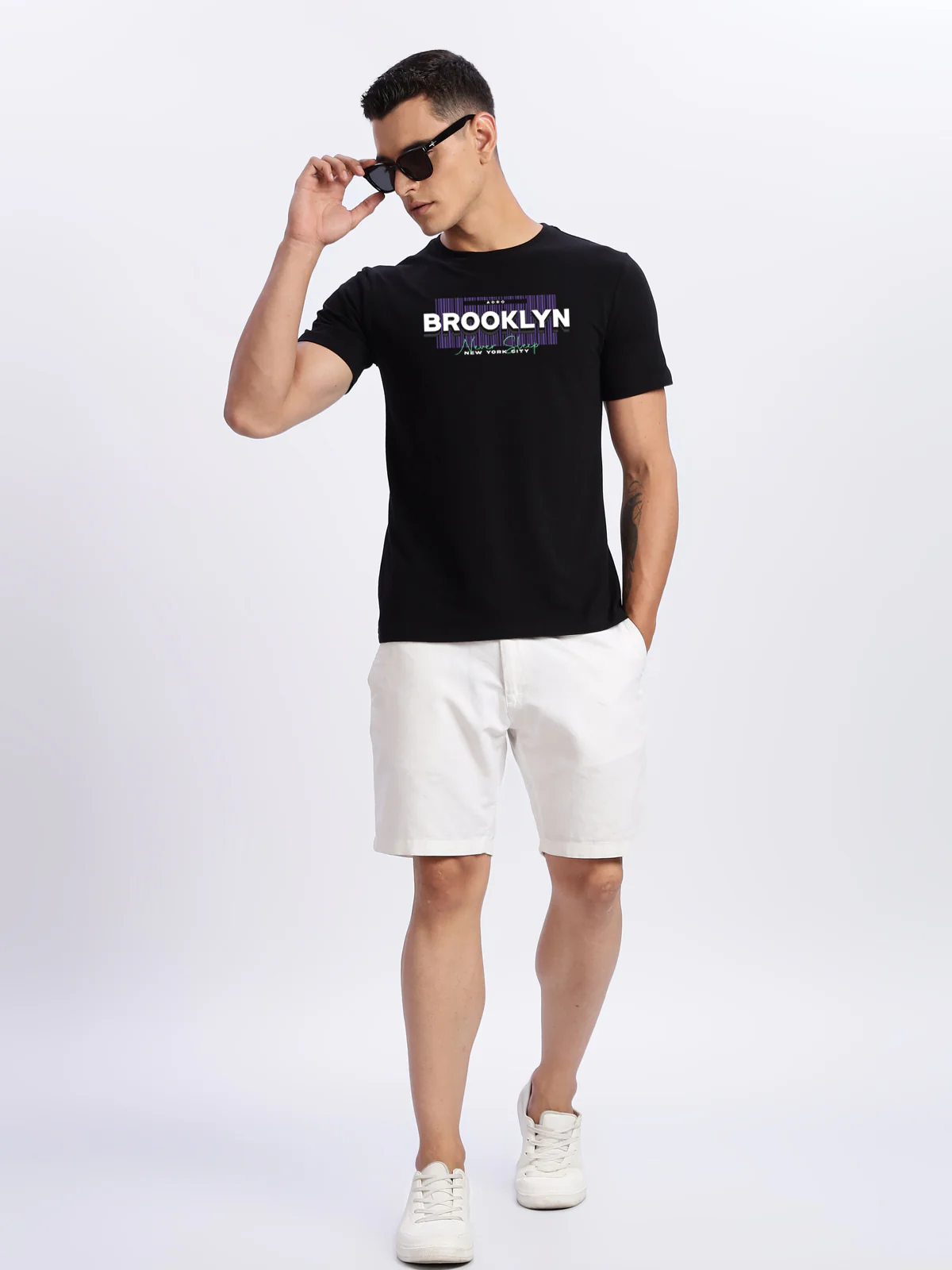 Men Printed Black T Shirt - Image 5