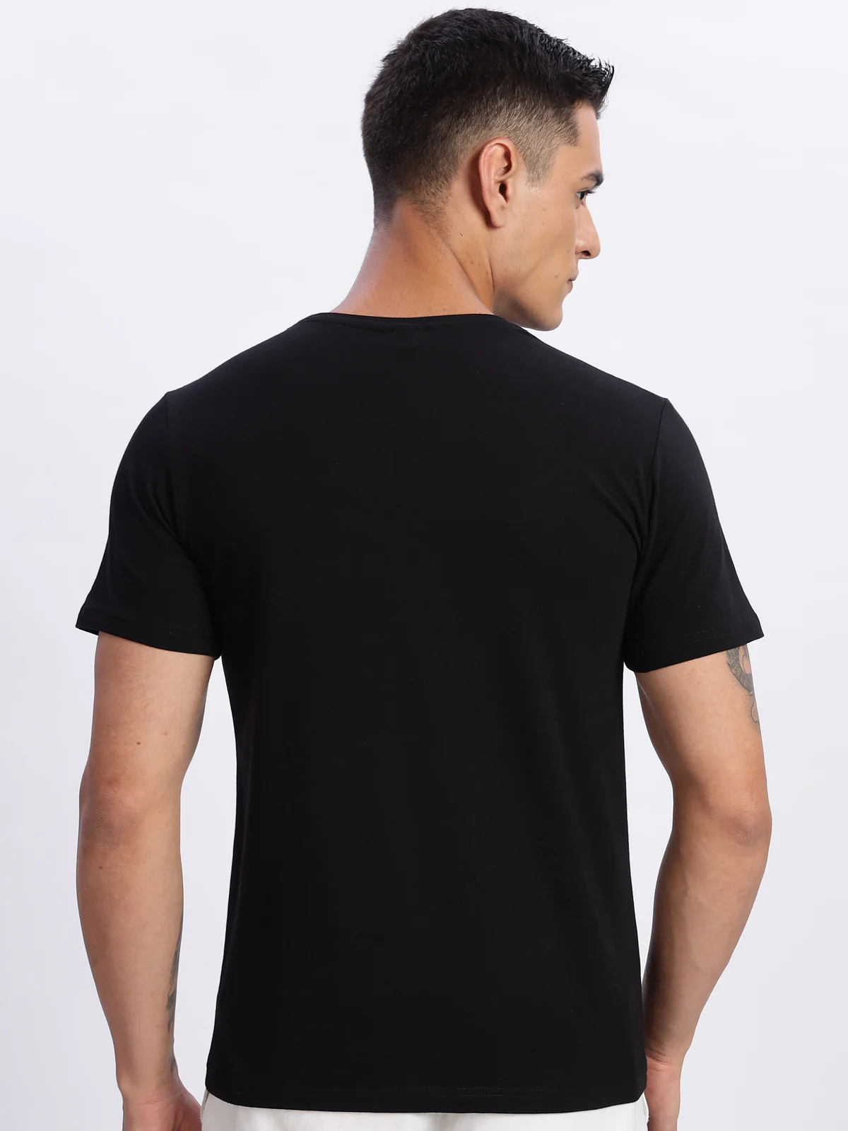 Men Printed Black T Shirt - Image 2