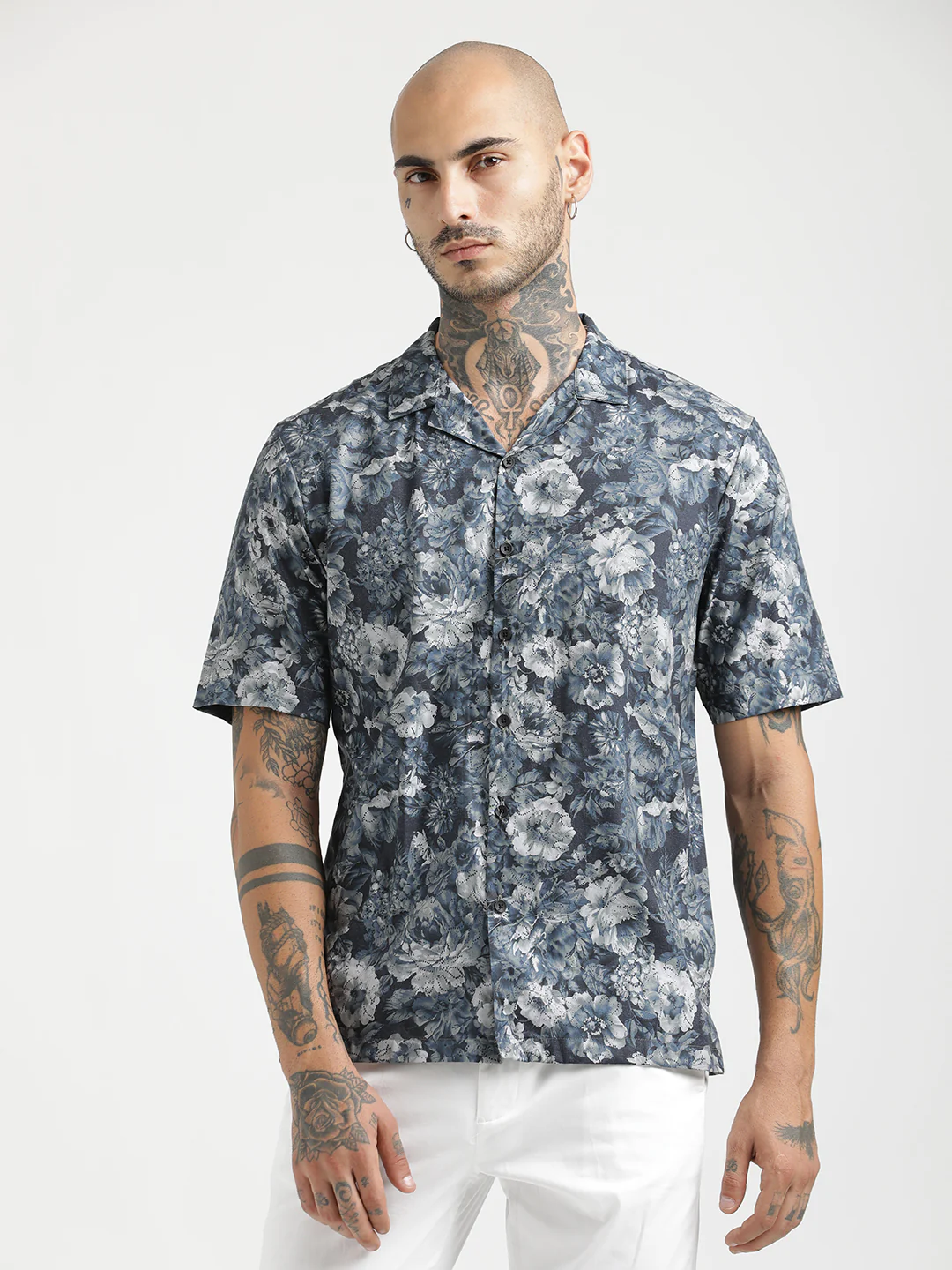 Men Printed Cotton Satin Shirt - Image 4