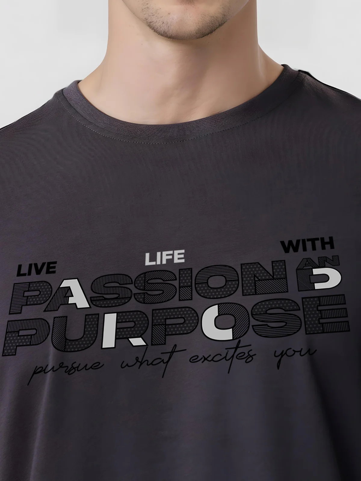 Men Printed Grey T Shirt - Image 3