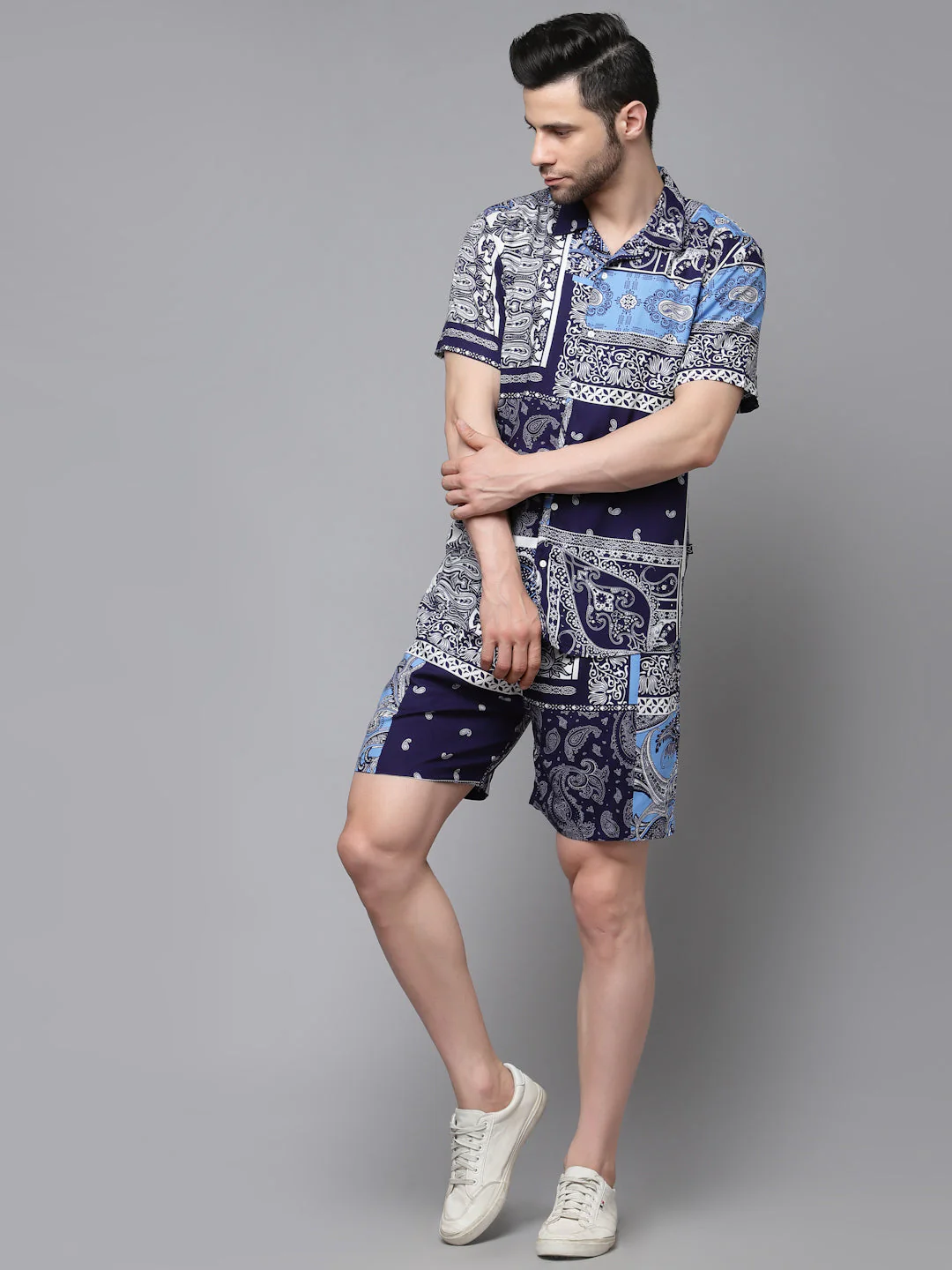 Men Printed Half Sleeve CoOrd Set - Image 3