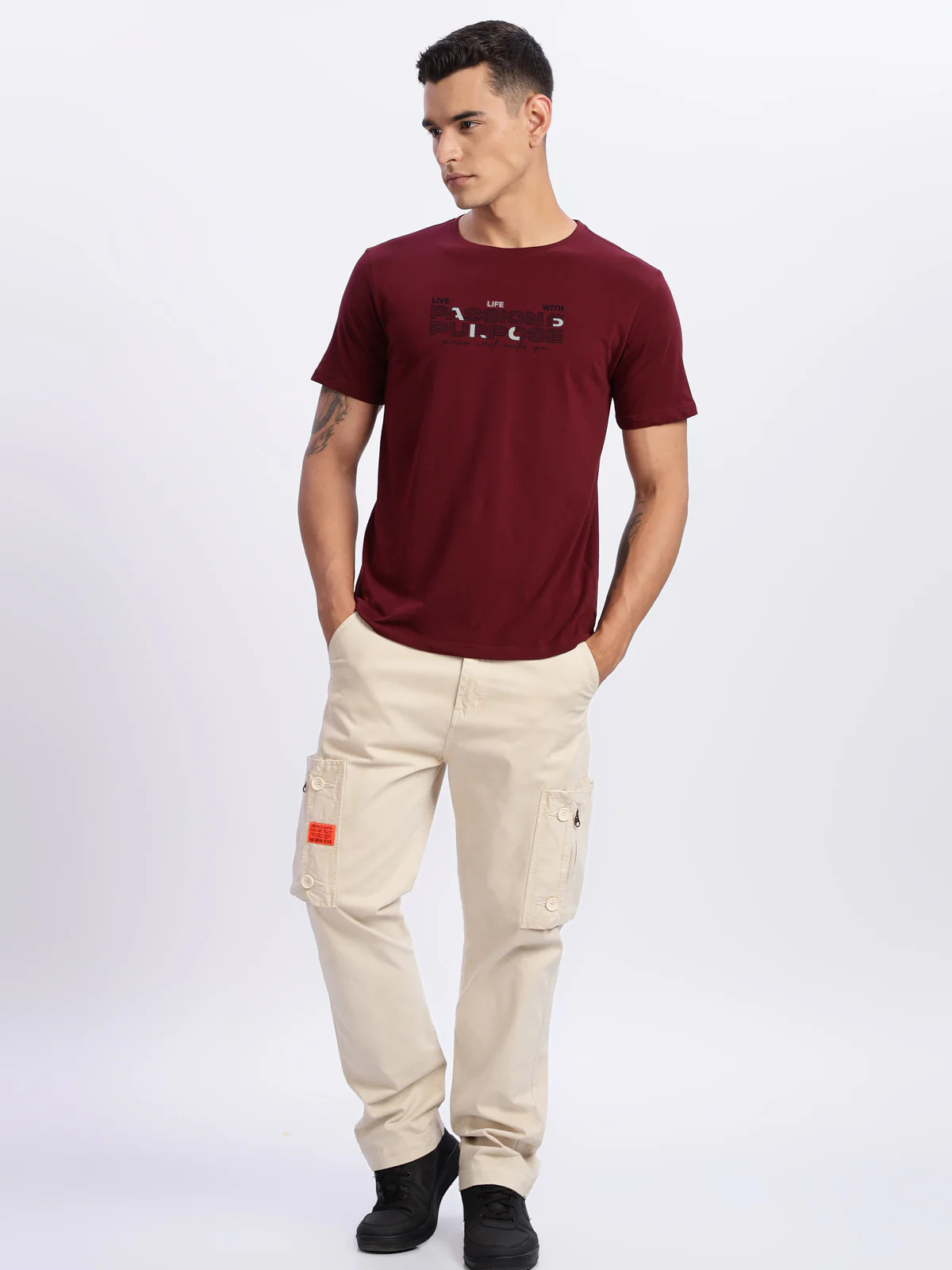 Men Printed Light Maroon T Shirt - Image 4