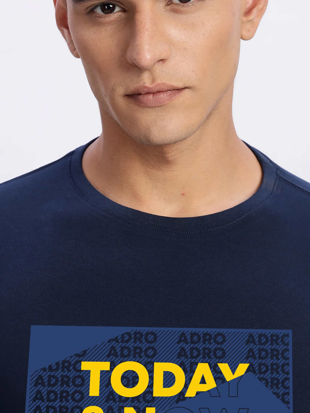Men Printed Light Navy Blue T Shirt - Image 3