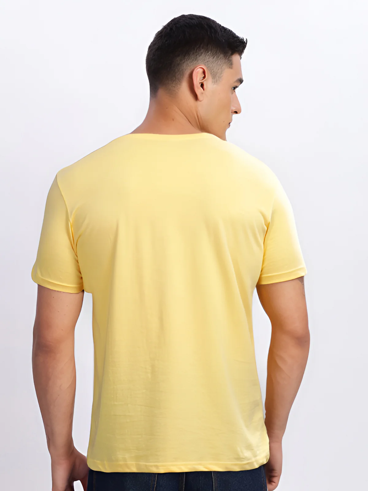 Men Printed Yellow T Shirt - Image 4