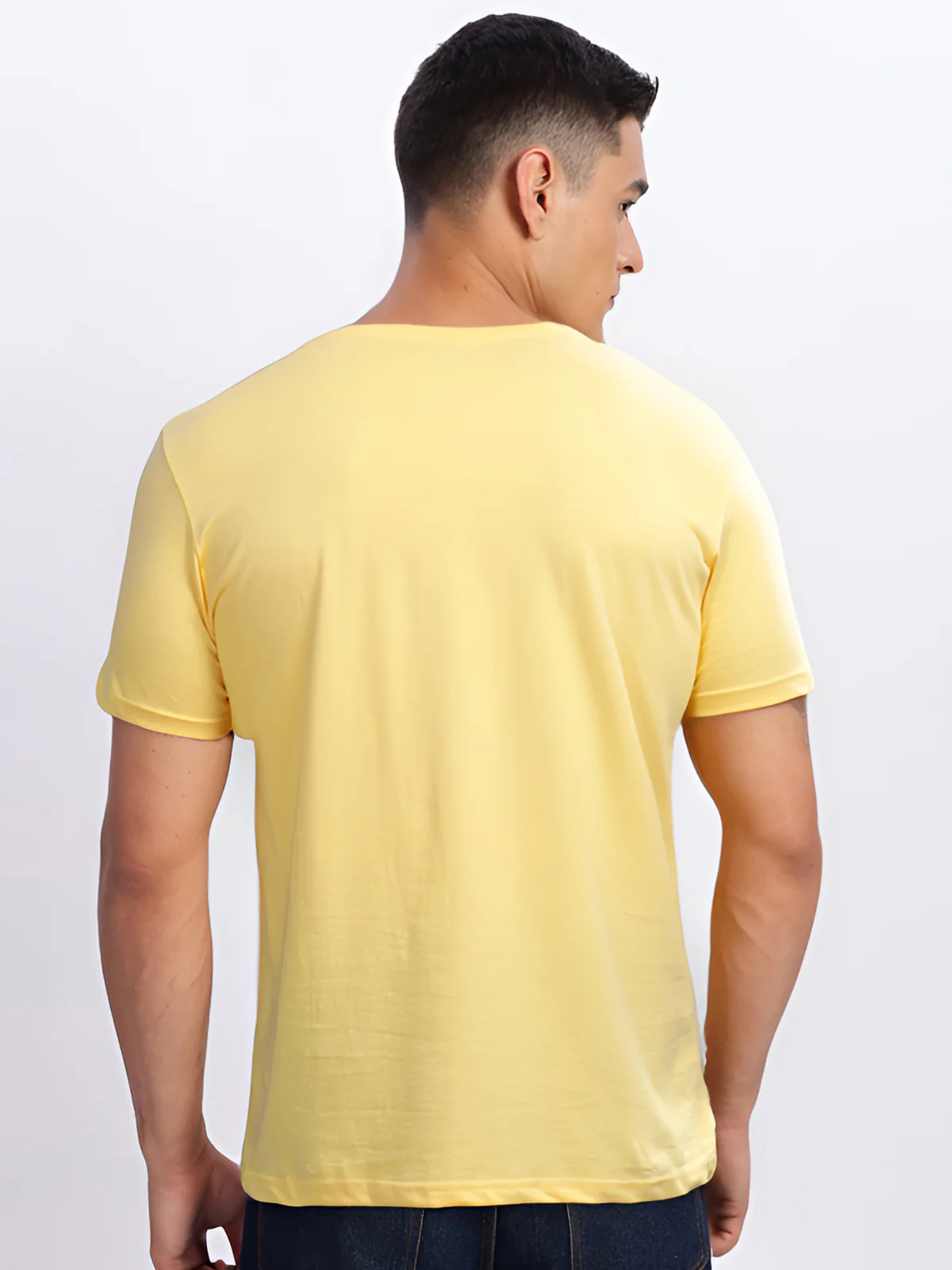 Men Printed Yellow T Shirt - Image 4