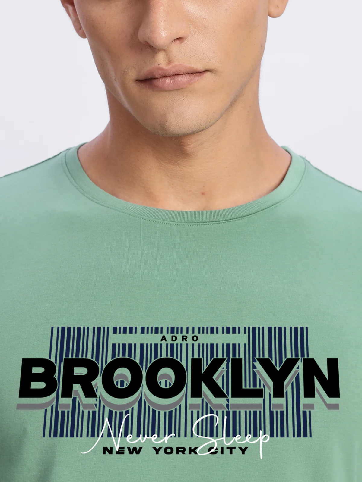 Men Green Printed T-Shirt - Image 2